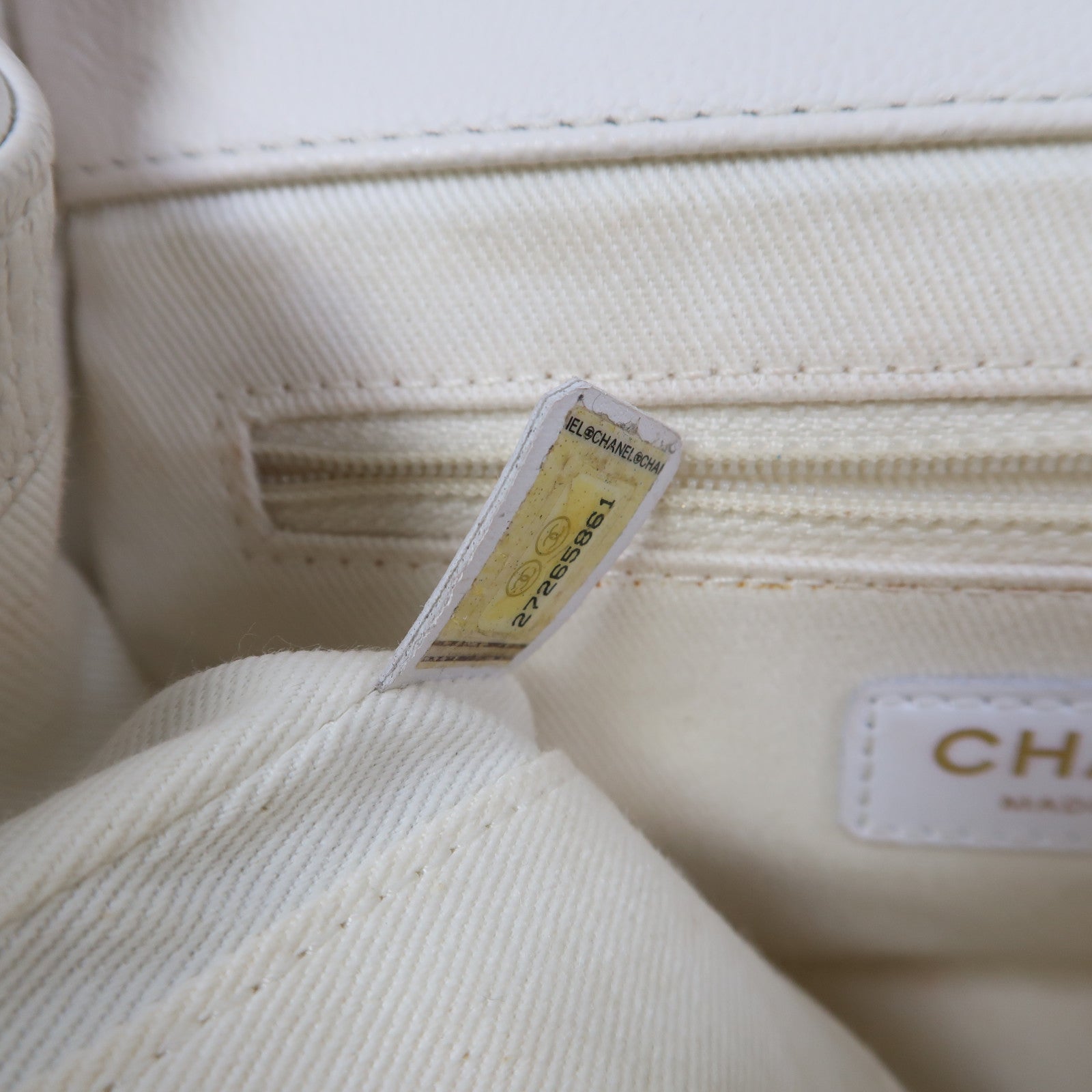 CHANEL 菱格牛皮皮革Shoulder Bag金扣鏈帶肩背袋白色