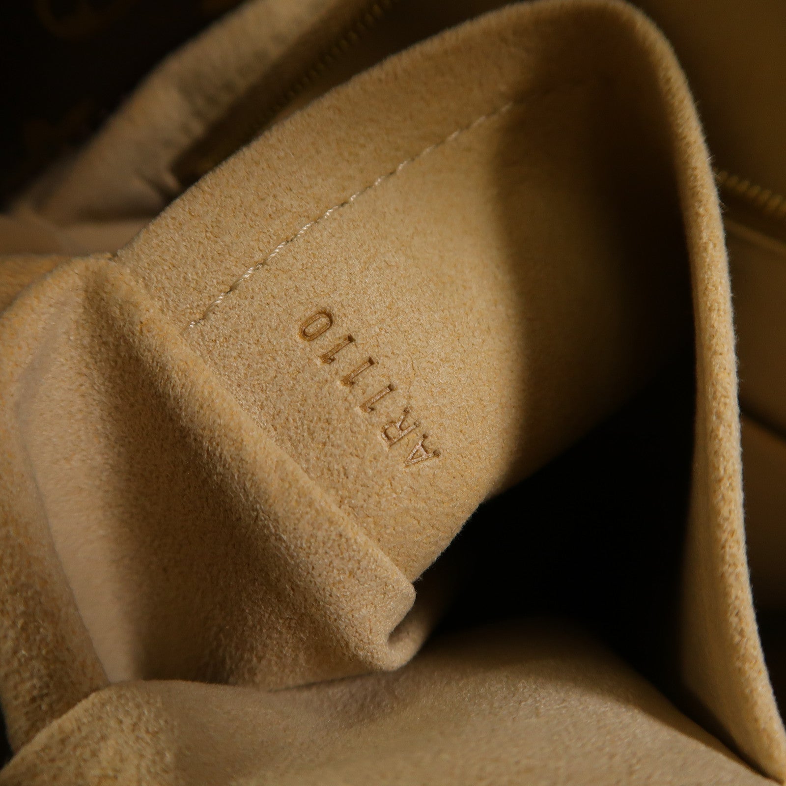 LOUIS VUITTON Monogram Artsy MM金扣肩背袋