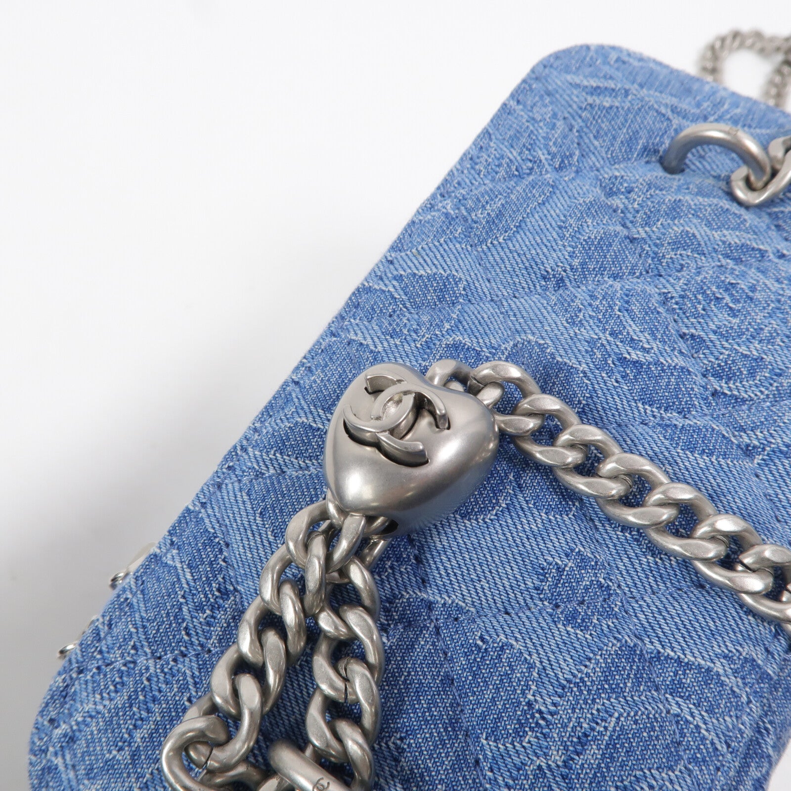 CHANEL 牛仔布Vanity Case Sweetheart Crush鏈帶肩背袋