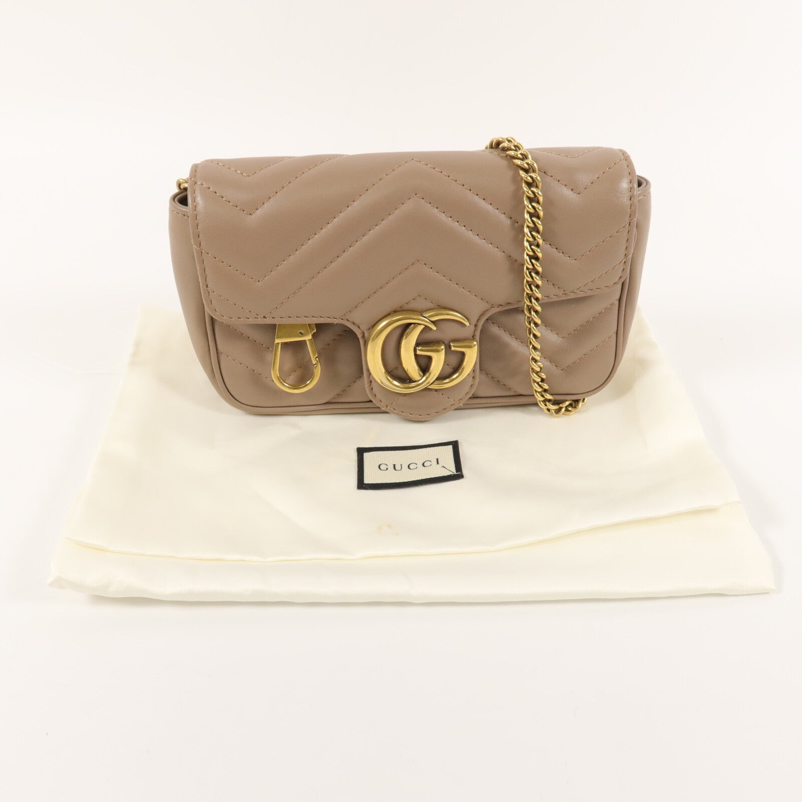 GUCCI 牛皮皮革GG Marmont Super Mini鏈帶肩背袋