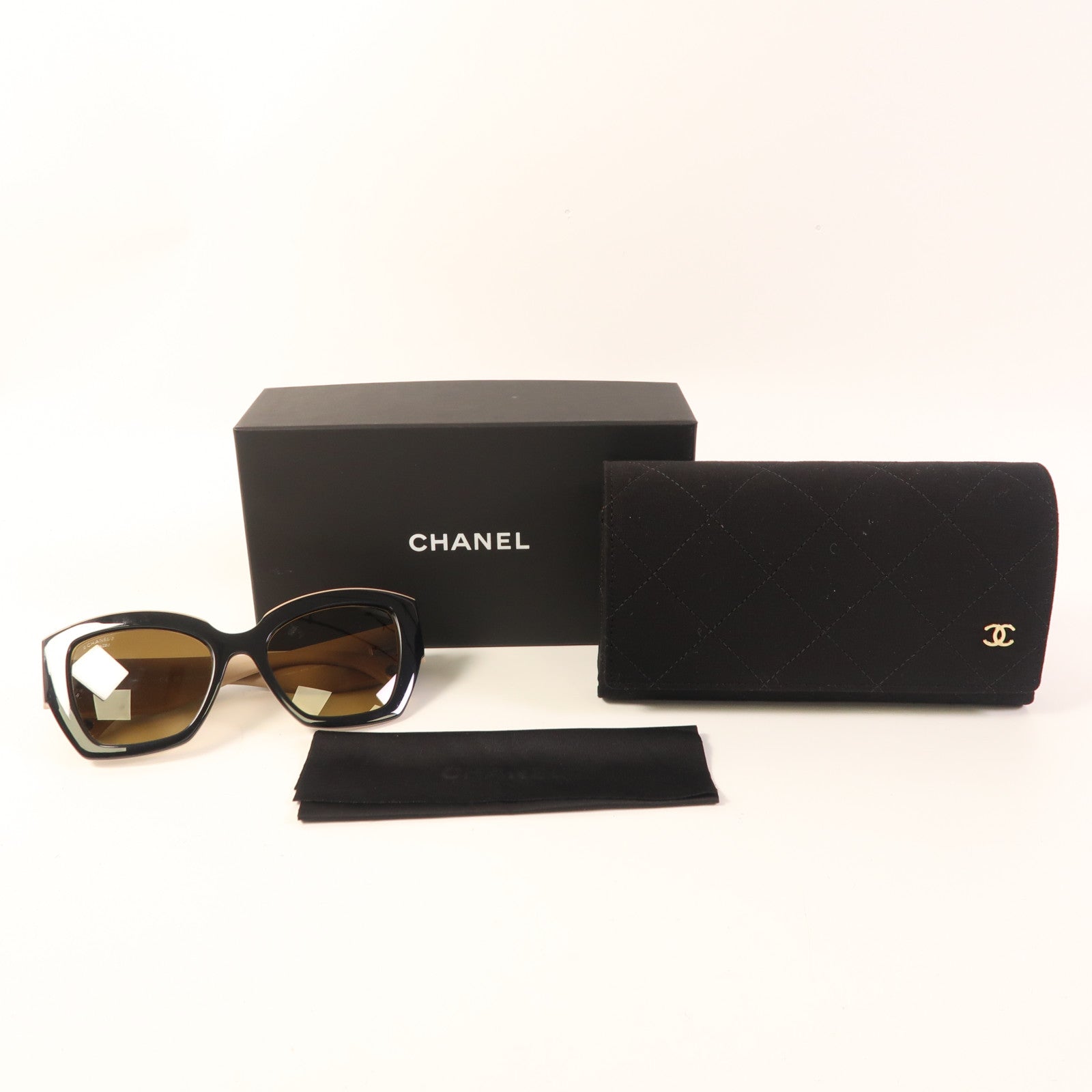 CHANEL CC Butterfly Sunglasses 6058 C534/M2 PVC Black/Beige