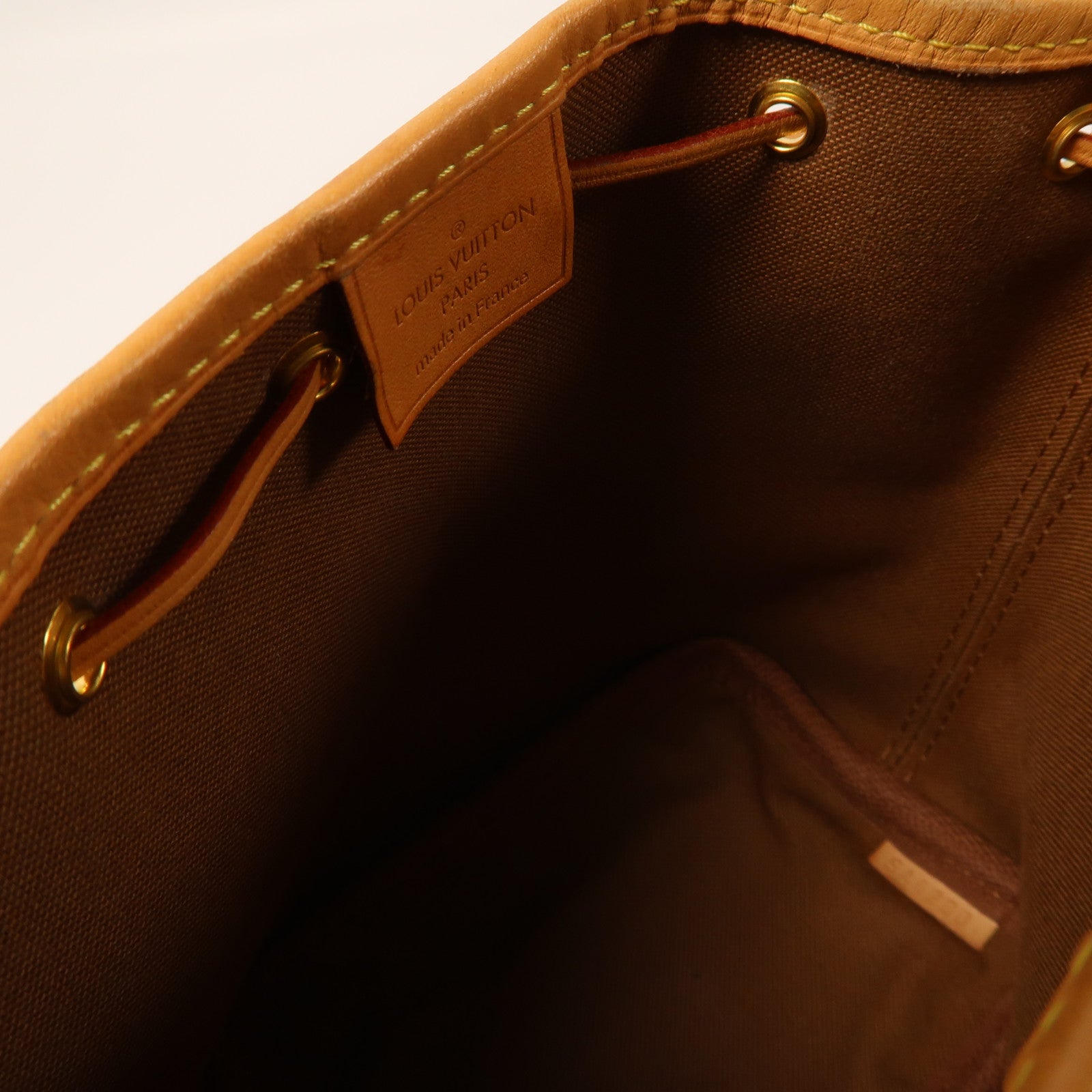 LOUIS VUITTON Monogram Nano Noe Shoulder Bag金扣肩背袋啡色