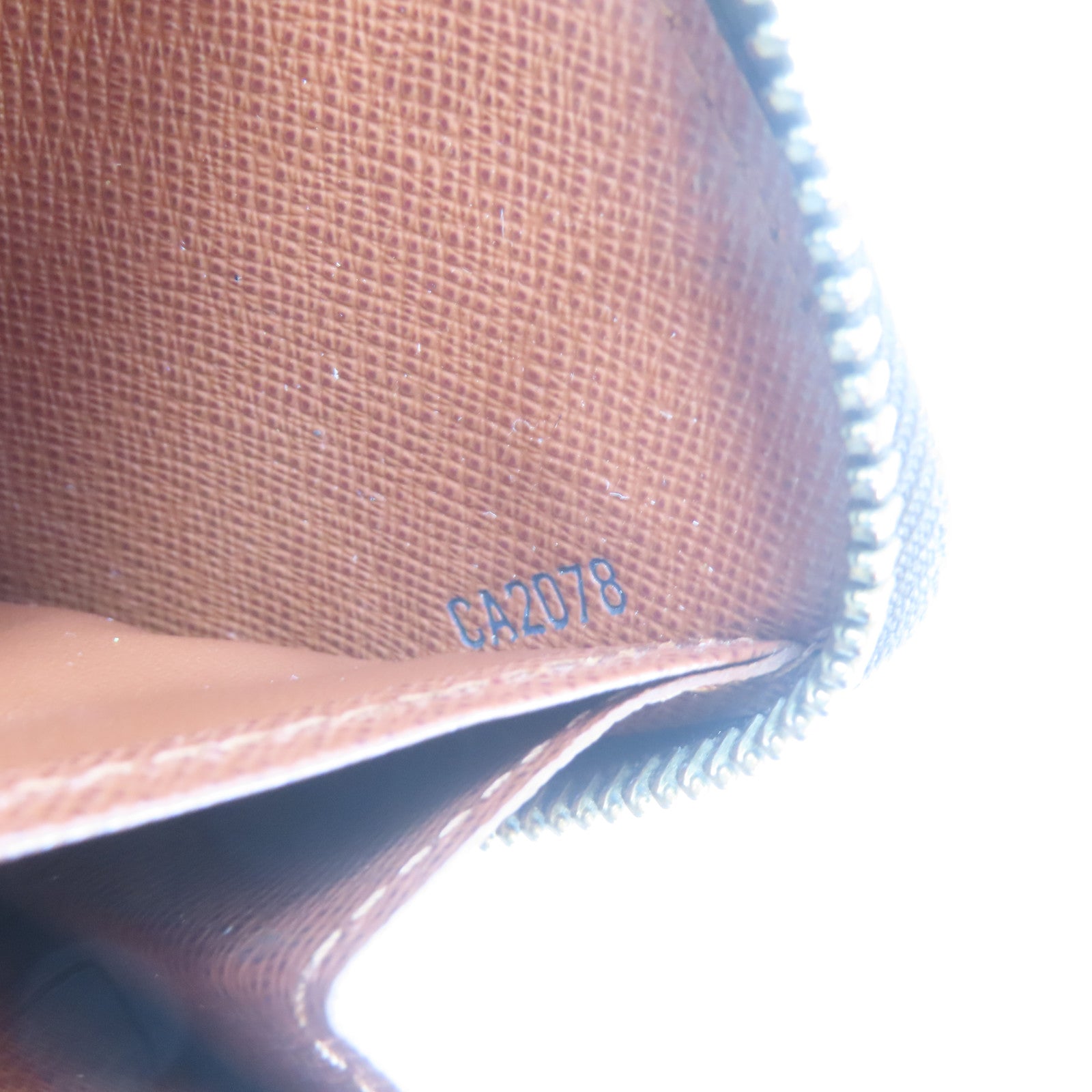 LOUIS VUITTON Monogram Zippy Wallet金扣長錢包啡色