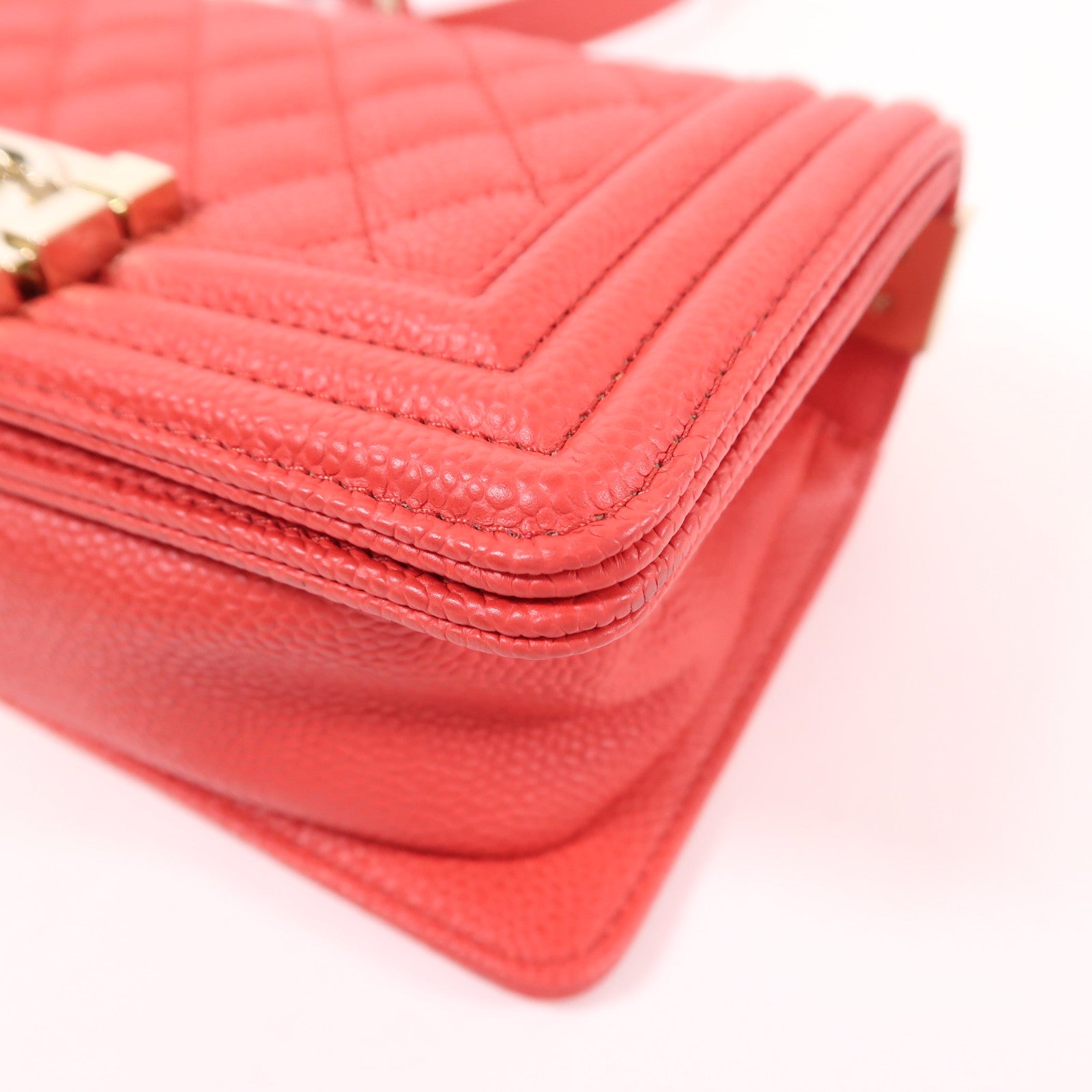 CHANEL CC GHW Boy 20 Chain Shoulder Bag Calfskin Leather Red