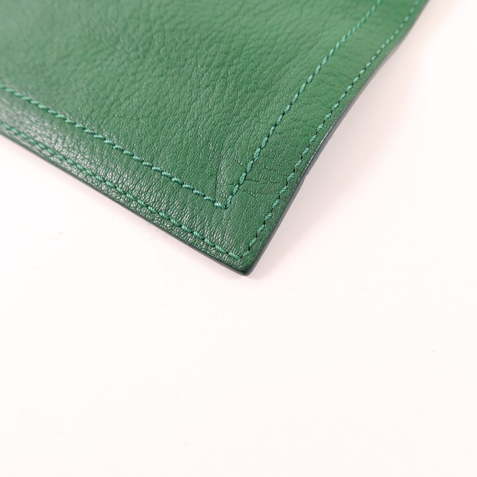 GIVENCHY 【激減優惠】牛皮皮革Clutch銀扣手拿包