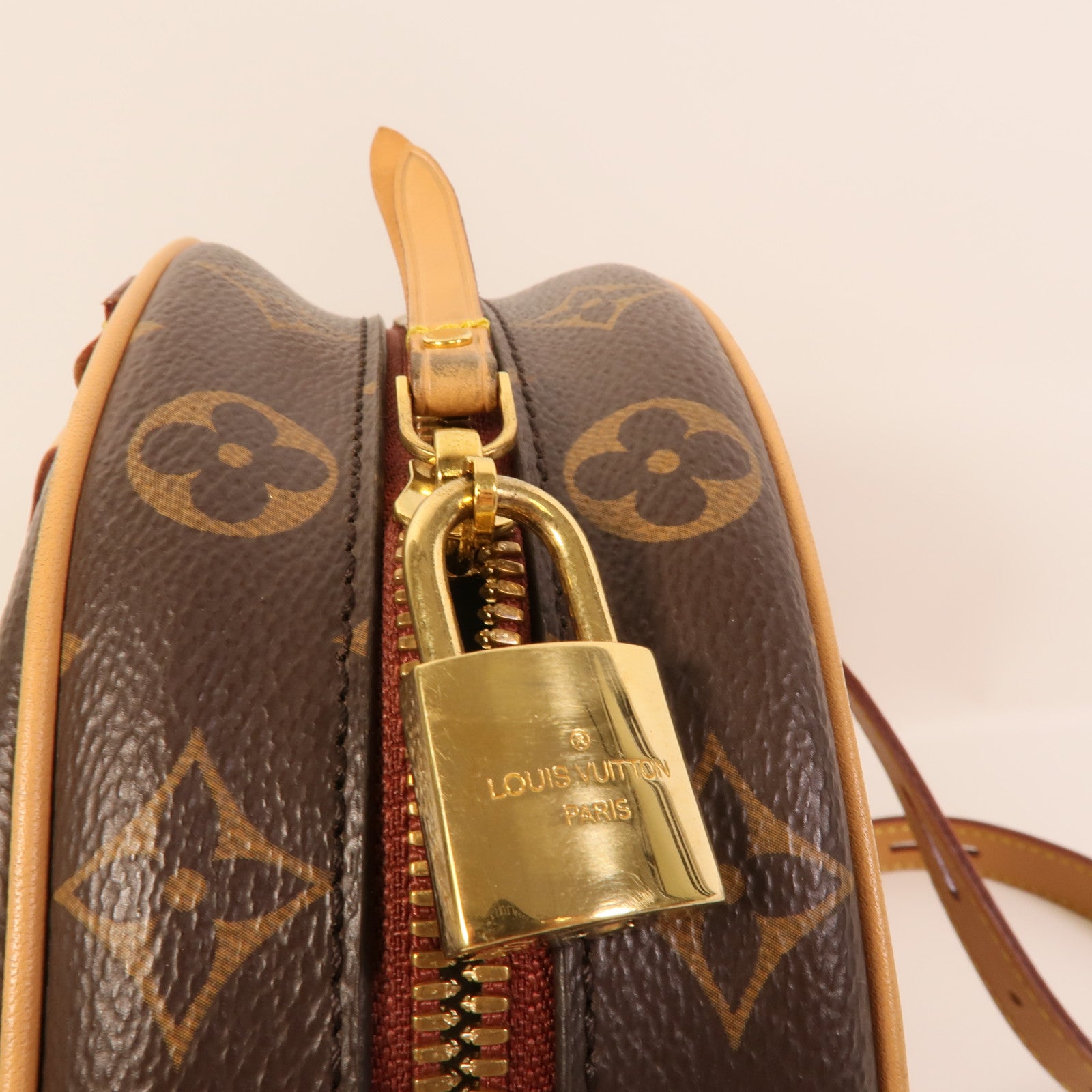 LOUIS VUITTON Monogram Boite Chapeau Souple金扣肩背袋棕色
