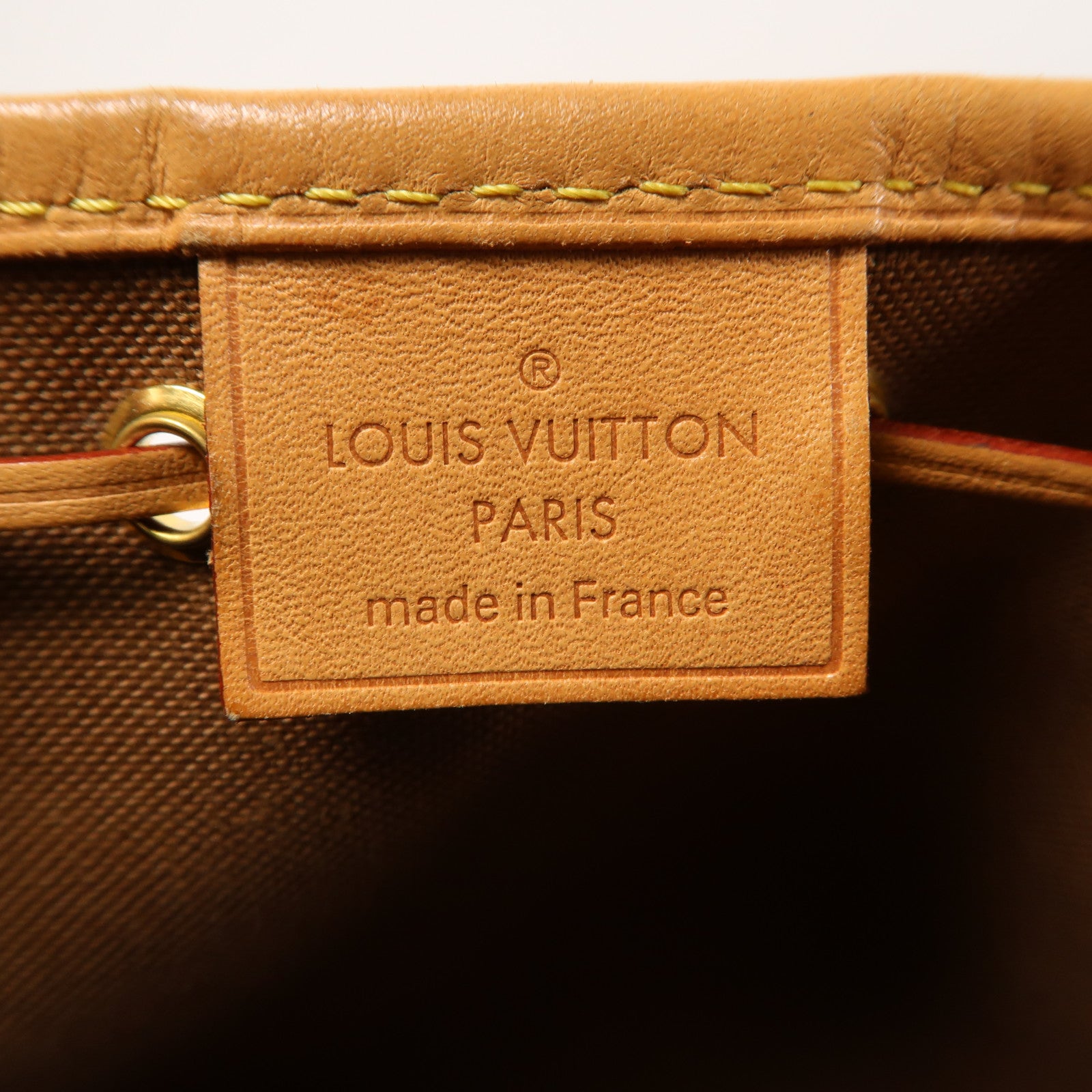 LOUIS VUITTON Monogram Nano Noe Shoulder Bag金扣肩背袋啡色