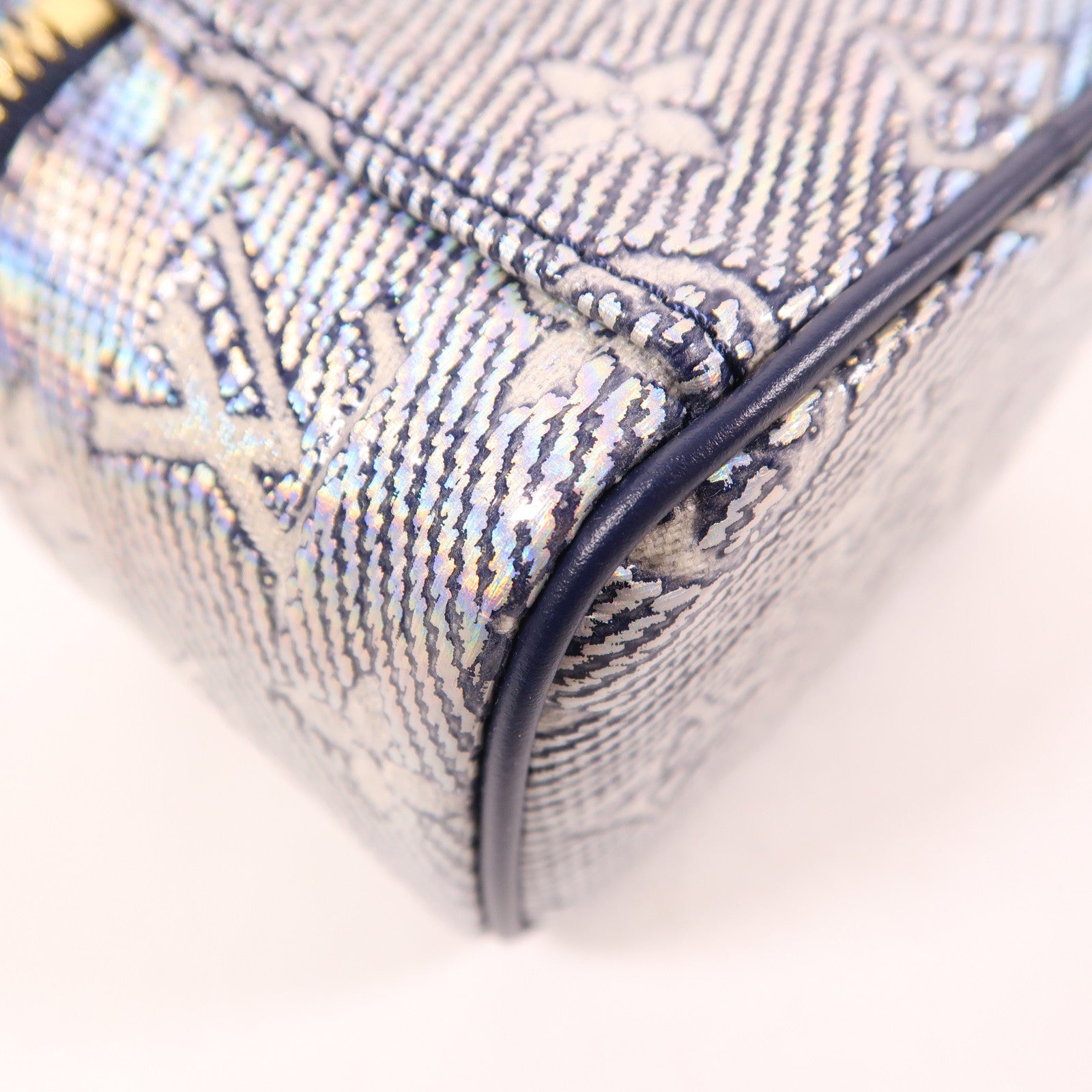 LOUIS VUITTON Monogram Coated Micro Vanity金扣手挽肩背兩用袋