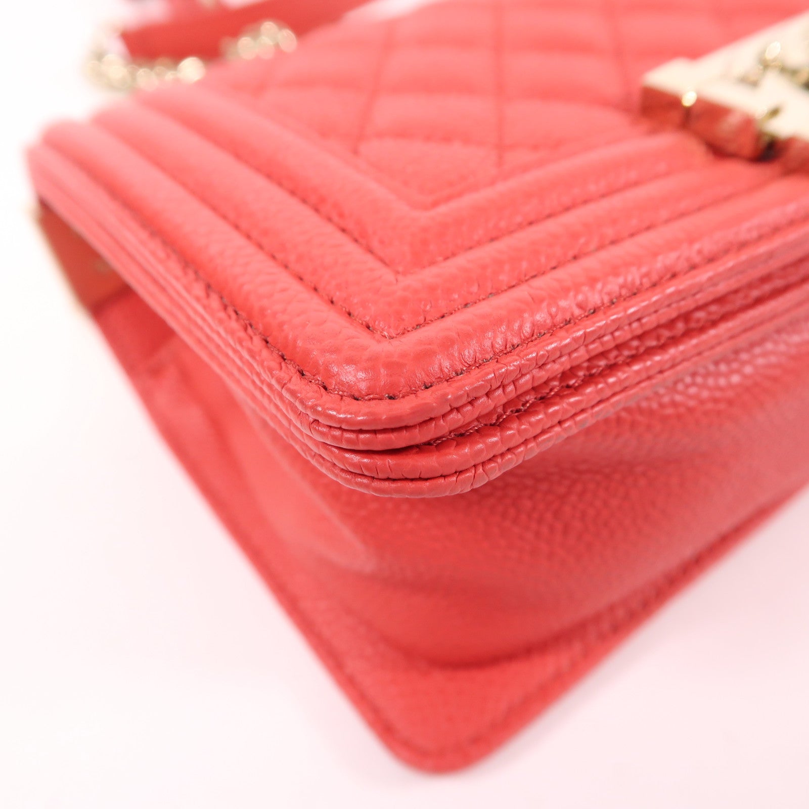 CHANEL CC GHW Boy 20 Chain Shoulder Bag Calfskin Leather Red