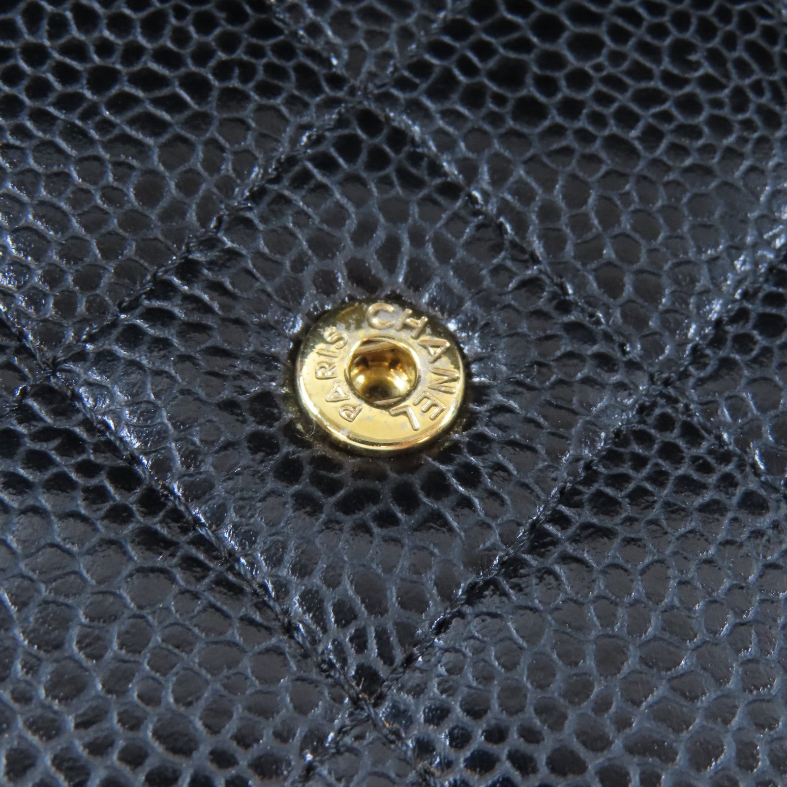 CHANEL 菱格Caviar皮革WOC Wallet On Chain Shoulder Bag金扣鏈帶肩背袋黑色