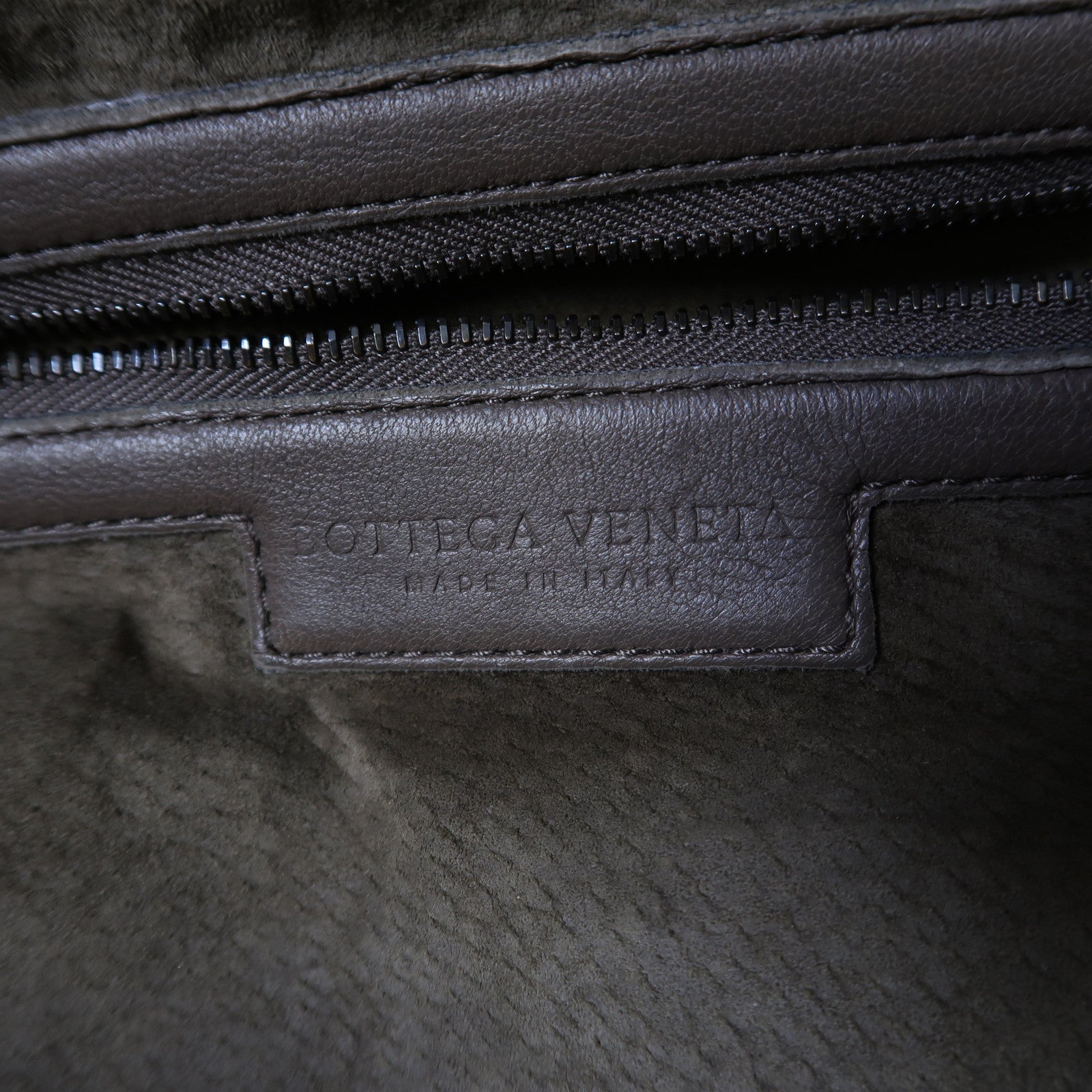 BOTTEGA VENETA 織紋牛皮皮革Shoulder Bag肩背袋灰啡色