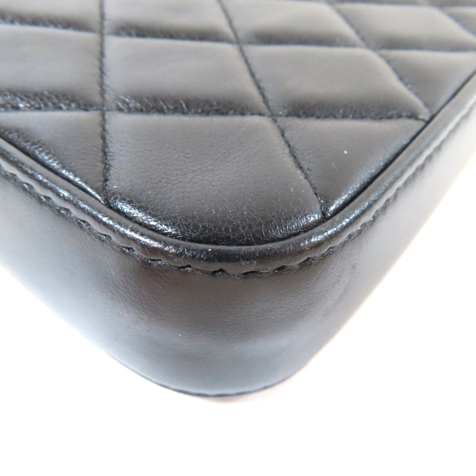 CHANEL 菱格羊皮皮革Matelasse Chain Shoulder Bag金扣鏈帶肩背袋黑色