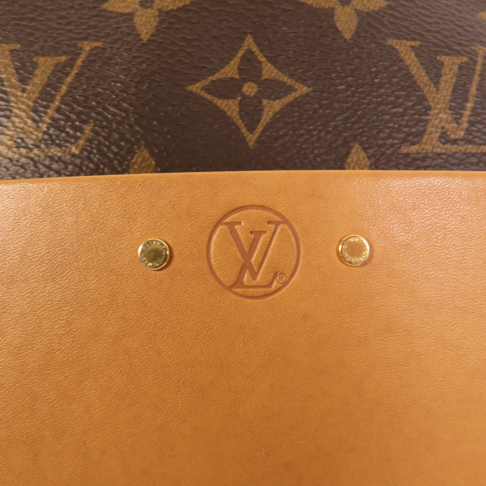 LOUIS VUITTON Monogram Boite Chapeau Souple金扣肩背袋棕色