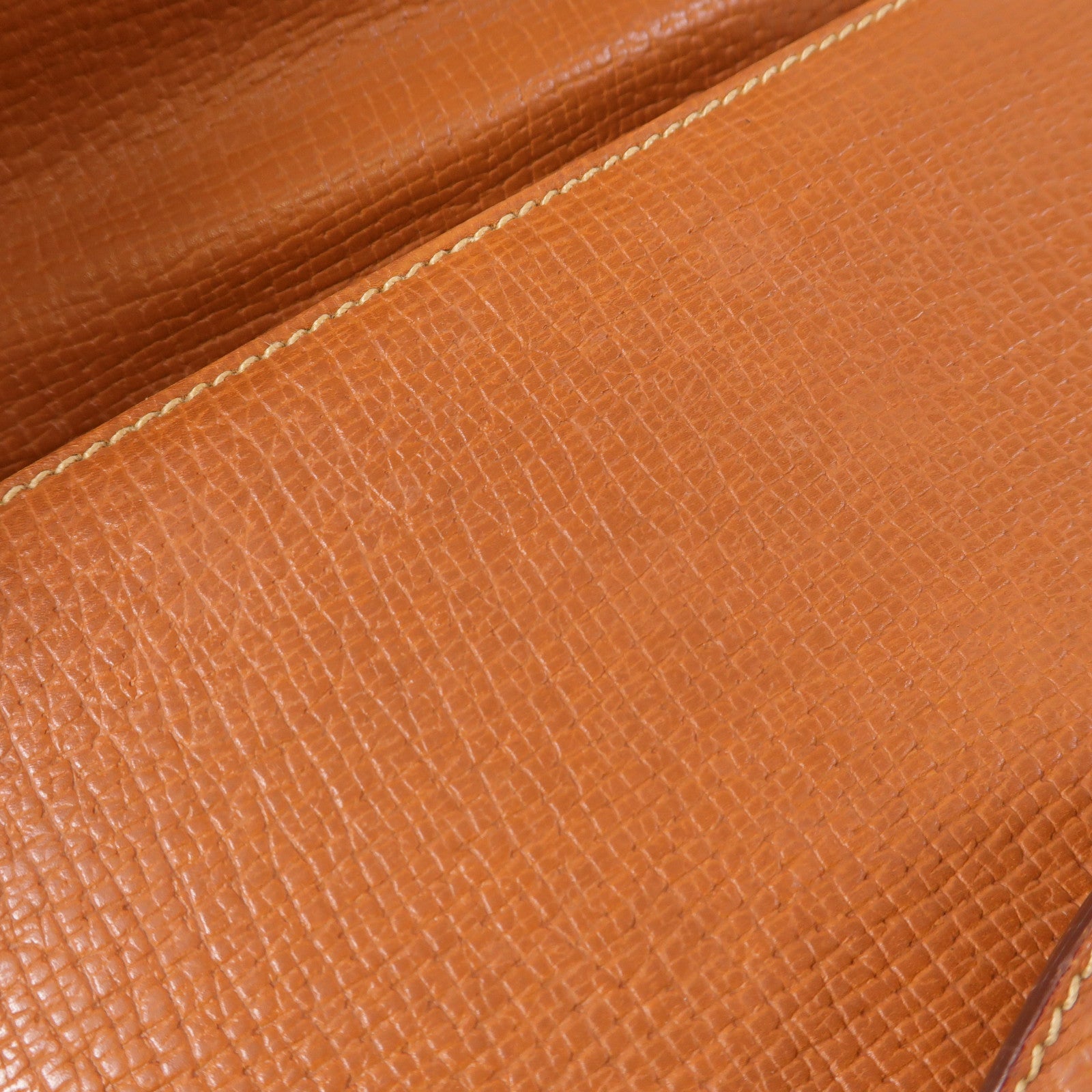 LOEWE 牛皮皮革Shoulder Bag手挽袋