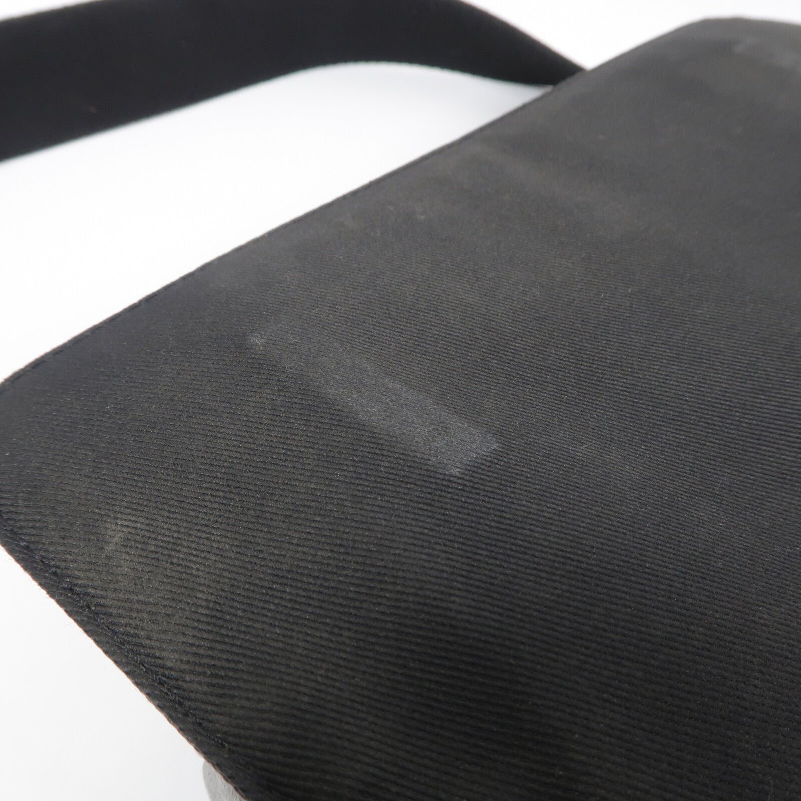 LOUIS VUITTON Monogram Eclipse District PM肩背袋