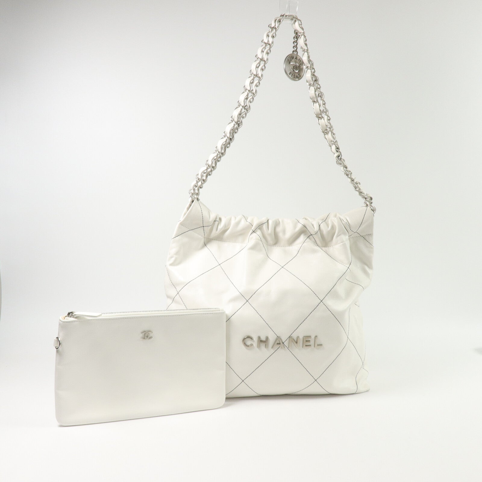 CHANEL 牛皮皮革Chanel 22 Small鏈帶肩背袋