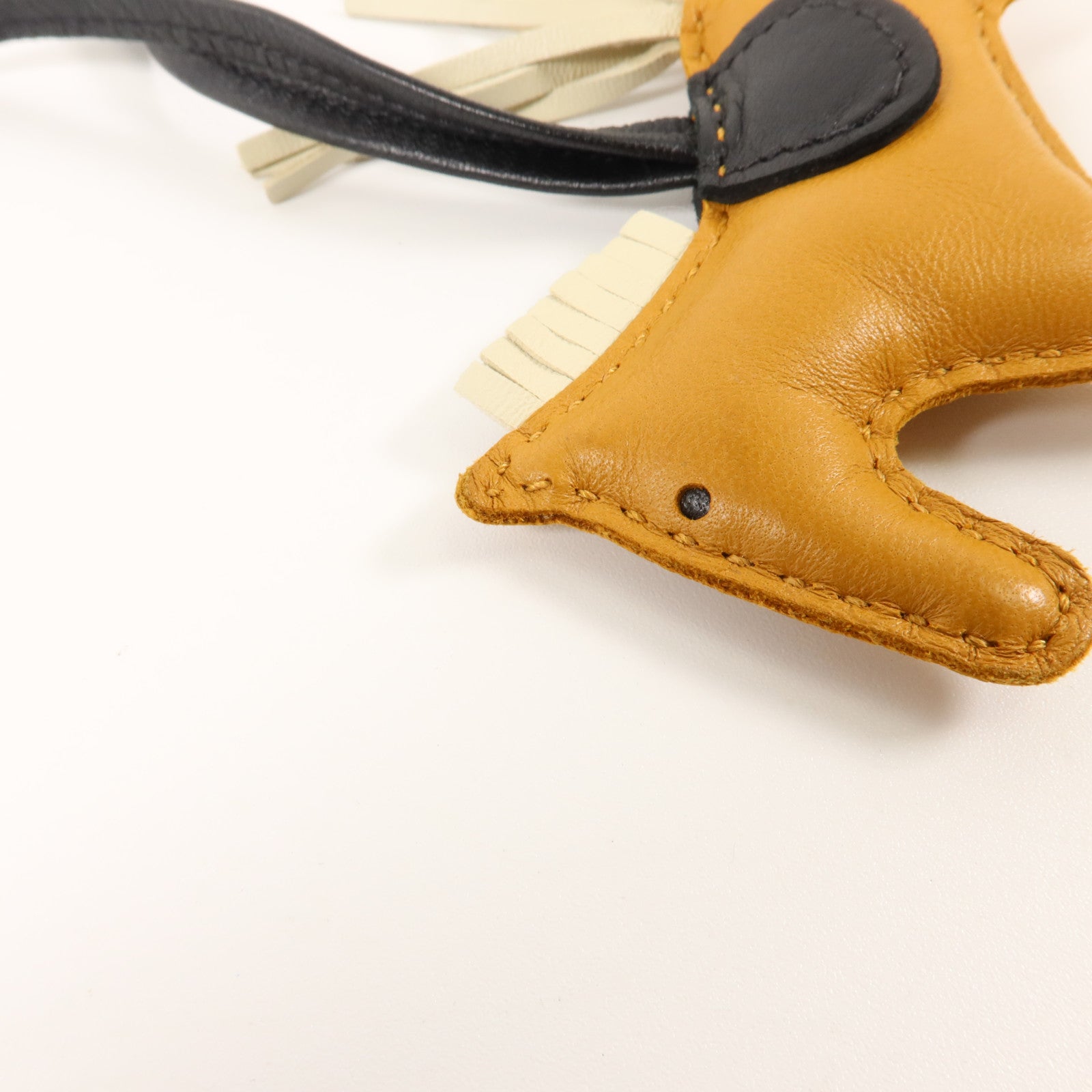 HERMES Milo/Swift皮革Rodeo PM掛飾Sesame/Craie/Noir