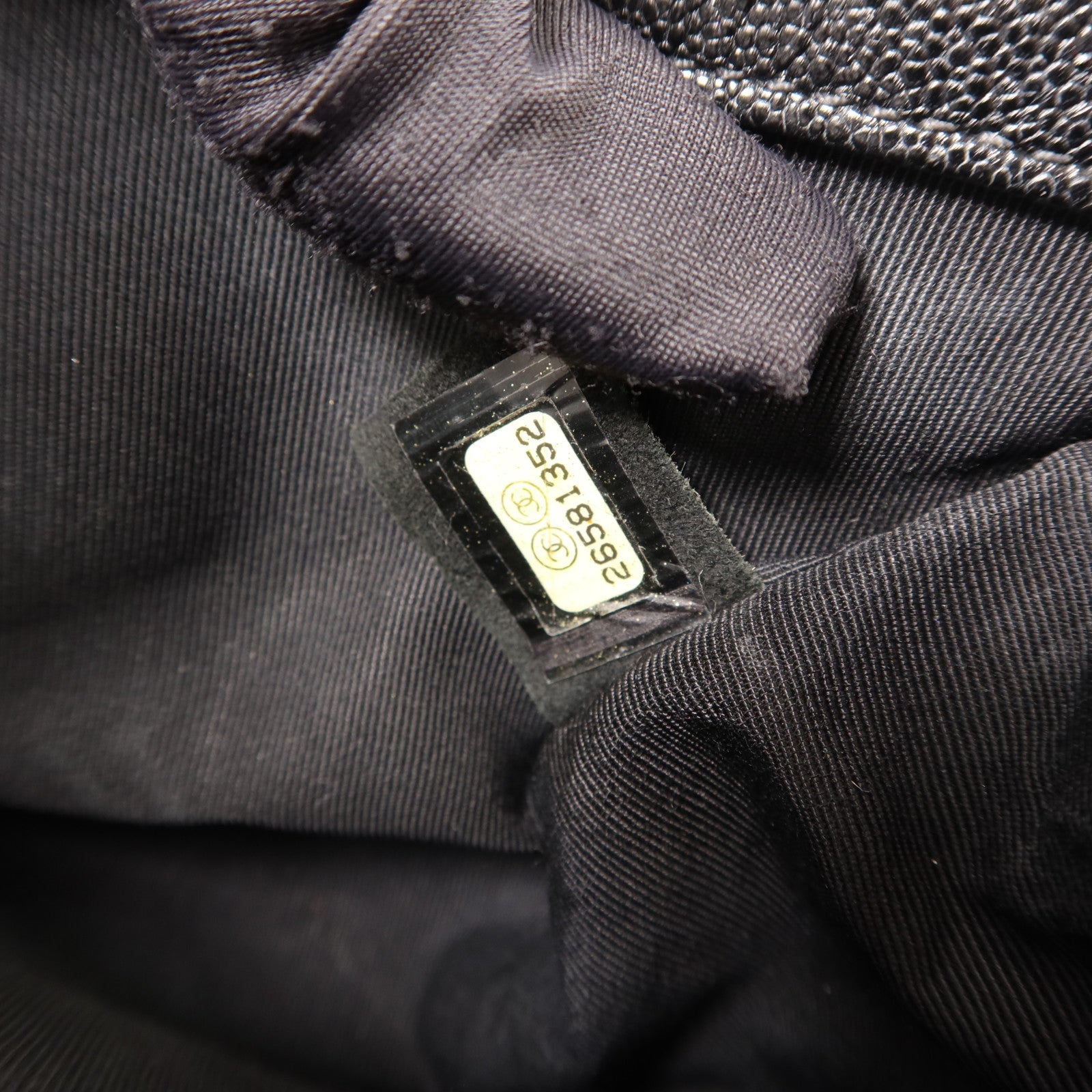 CHANEL 牛皮皮革Boy 20金扣鏈帶肩背袋