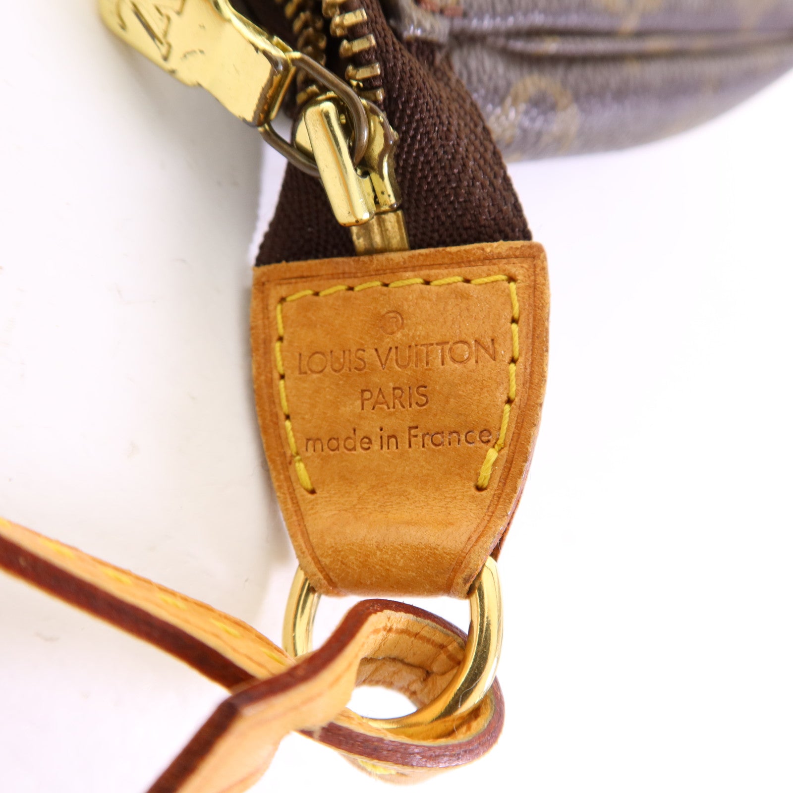 LOUIS VUITTON Monogram Pochette Accessoires金扣手挽袋棕色