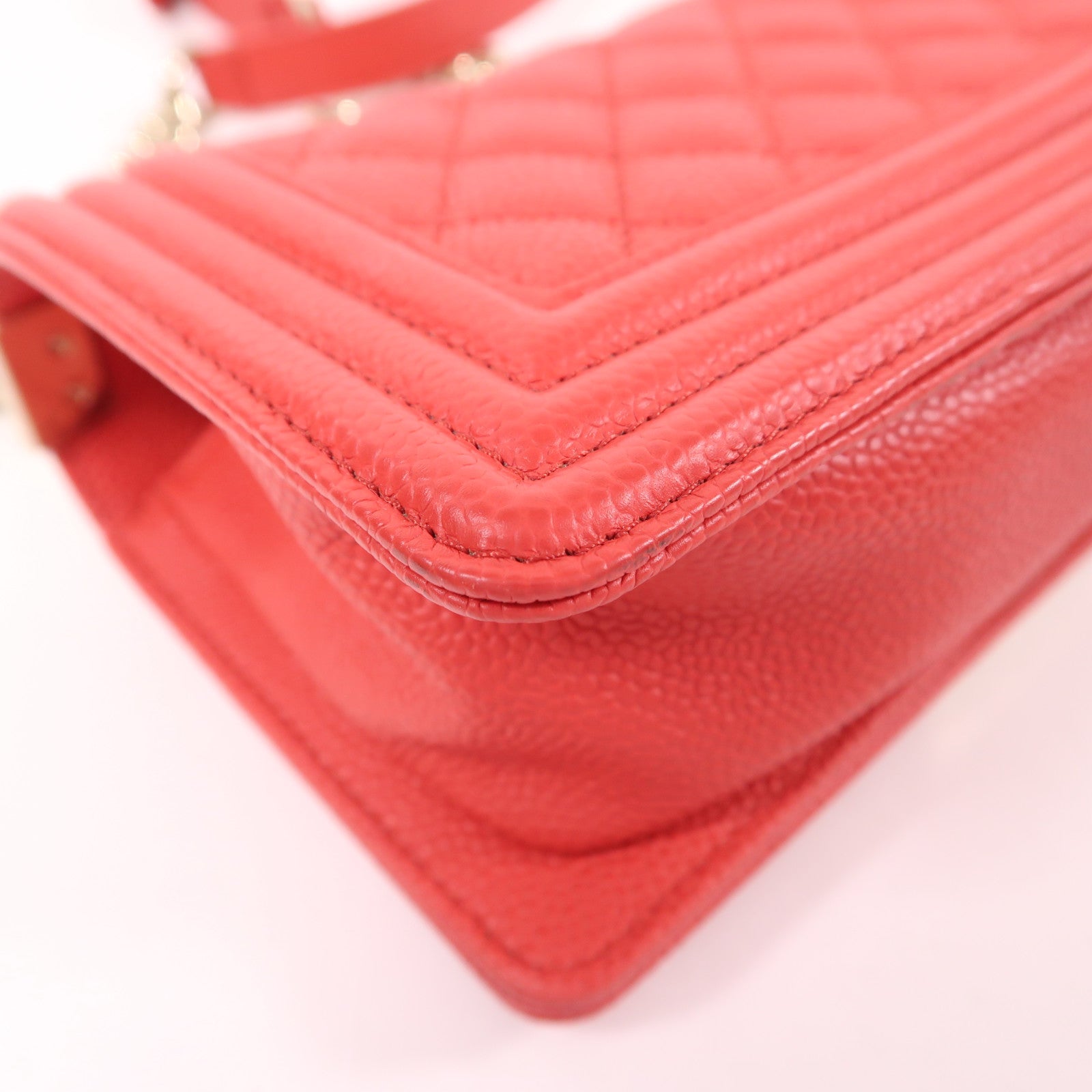 CHANEL CC GHW Boy 20 Chain Shoulder Bag Calfskin Leather Red