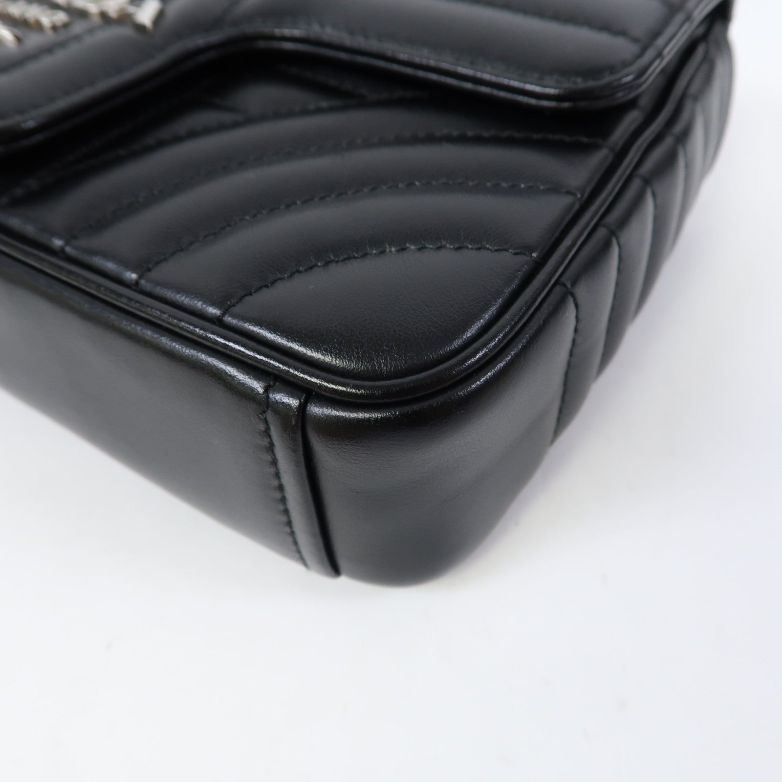 PRADA 牛皮皮革Diagramme Chain Shoulder Bag銀扣鏈帶肩背袋黑色
