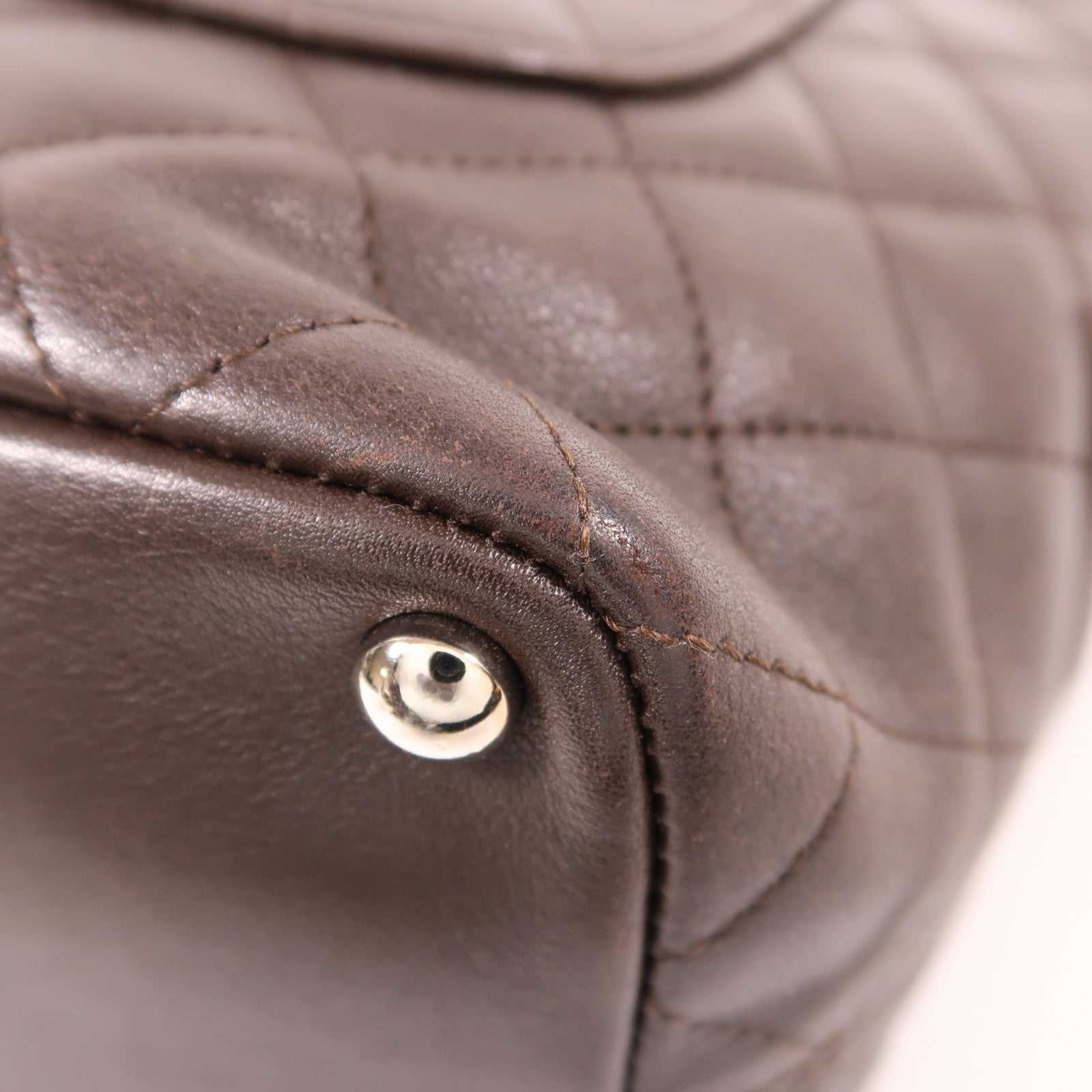 CHANEL 牛皮皮革Cambon Shoulder Bag銀扣肩背袋