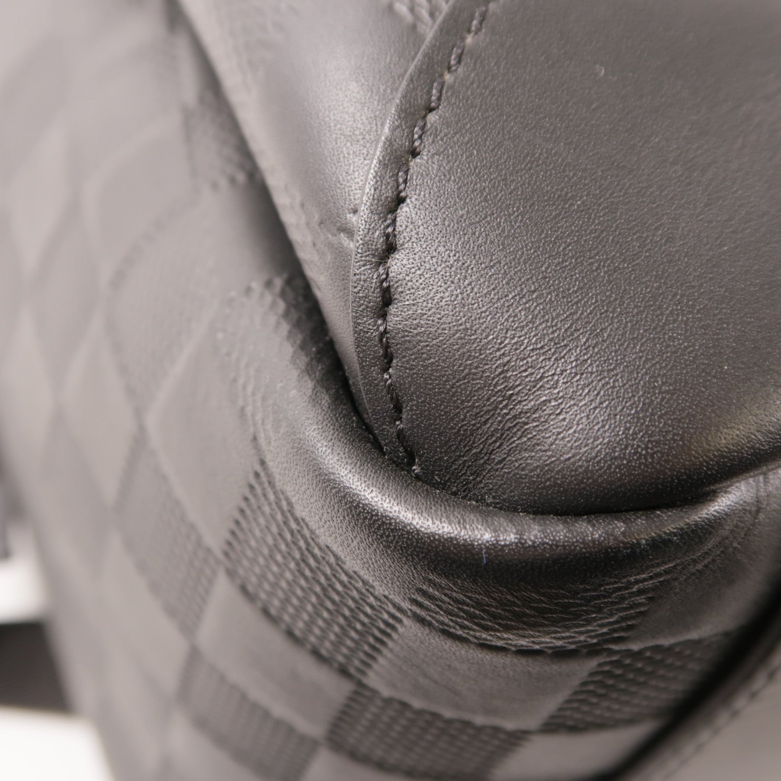 LOUIS VUITTON Damier Infini Avenue Backpack銀扣背包