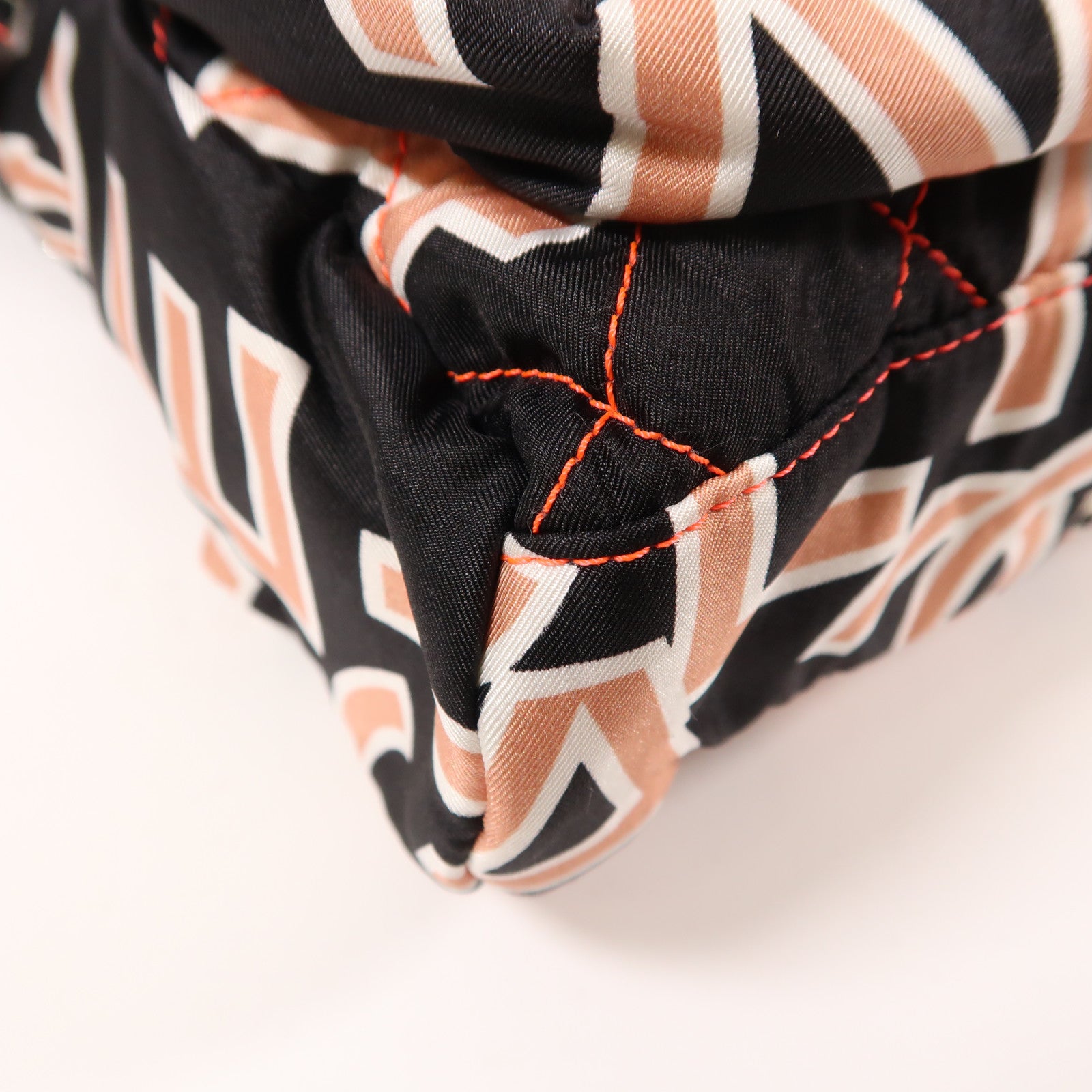 CHANEL 尼龍Backpack銀扣背包