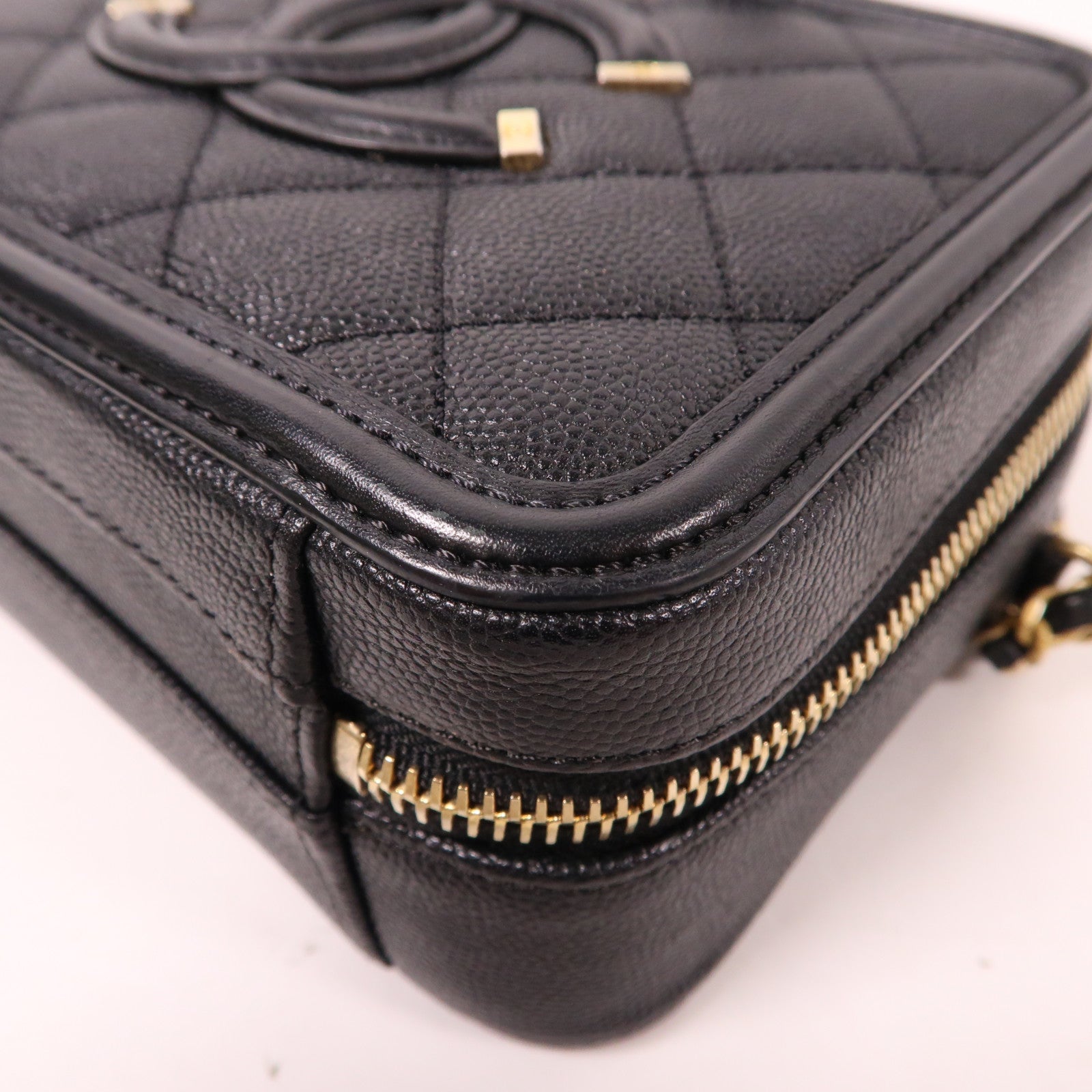 CHANEL 菱格Caviar皮革Vanity Case金扣手挽肩背兩用袋黑色
