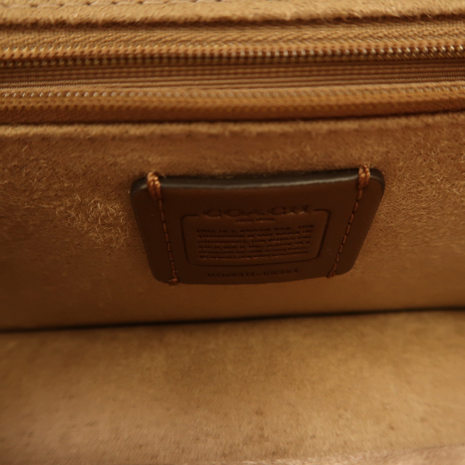 COACH 牛皮皮革Shoulder Bag金扣鏈帶肩背袋米色