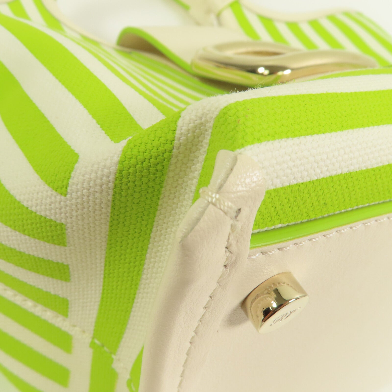 Roger Vivier 帆布2Way Shoulder Bag銀扣手挽肩背兩用袋