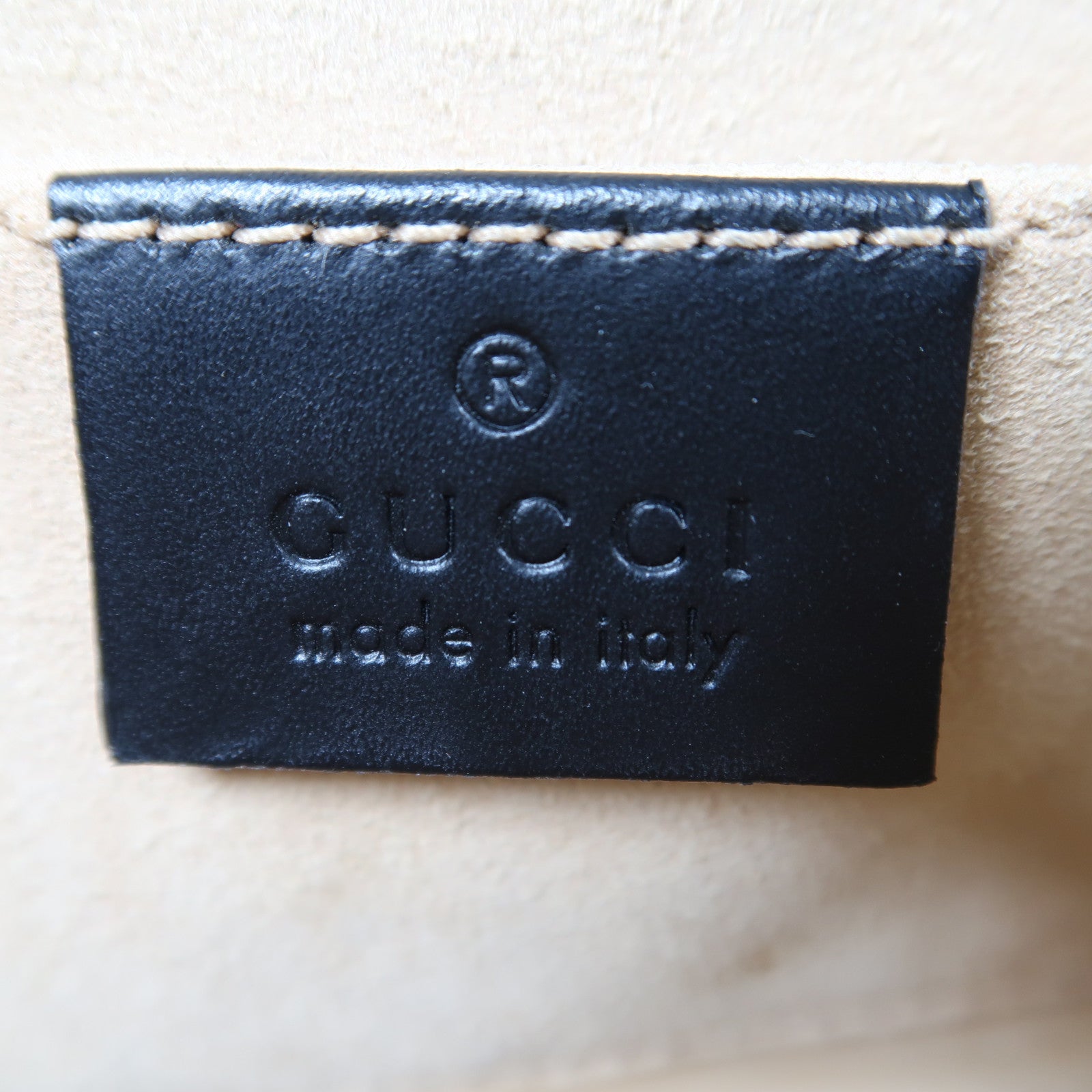 GUCCI 牛皮皮革Chain Shoulder金扣鏈帶肩背袋黑色