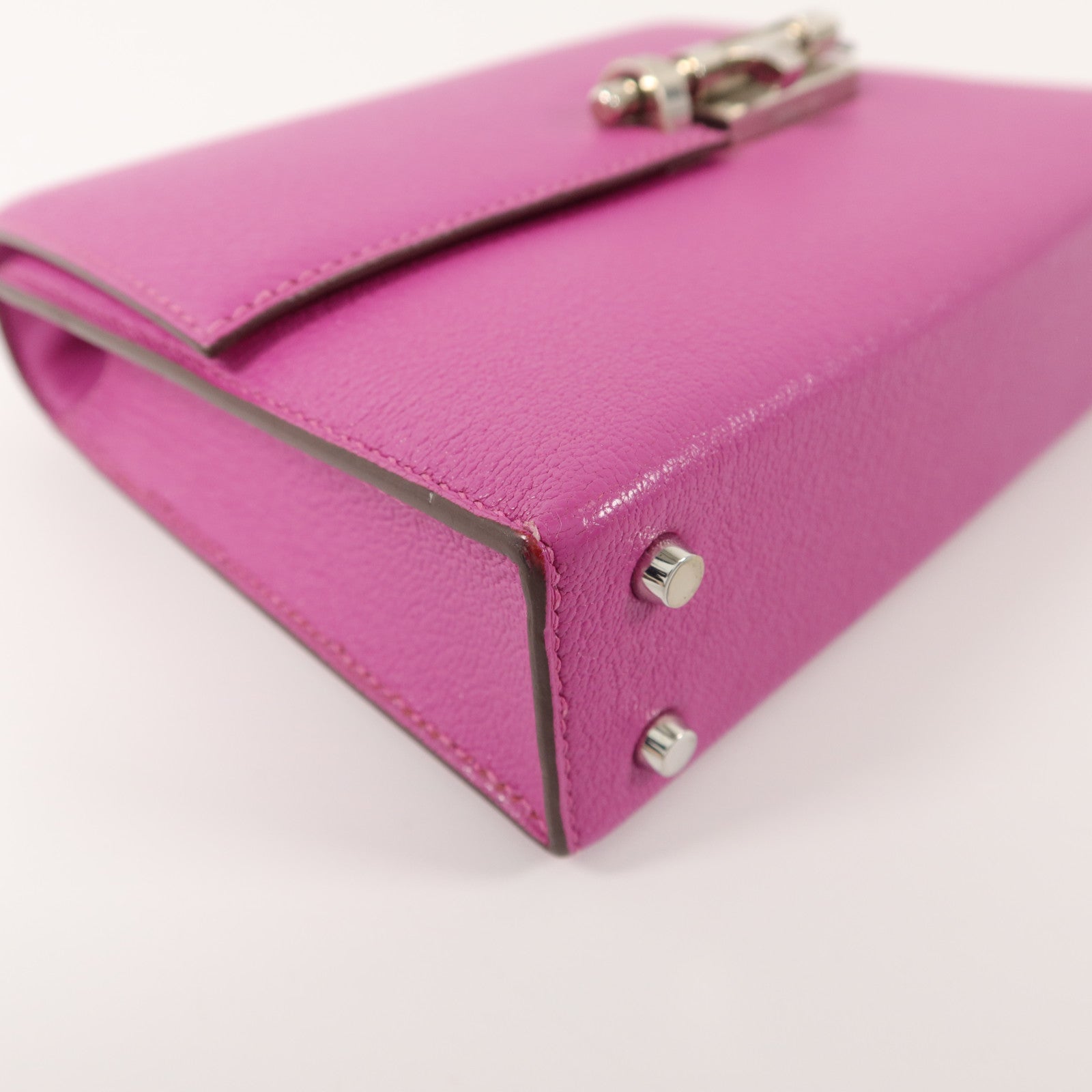 HERMES Chevre皮革Verrou Mini鏈帶肩背袋Rose Extreme