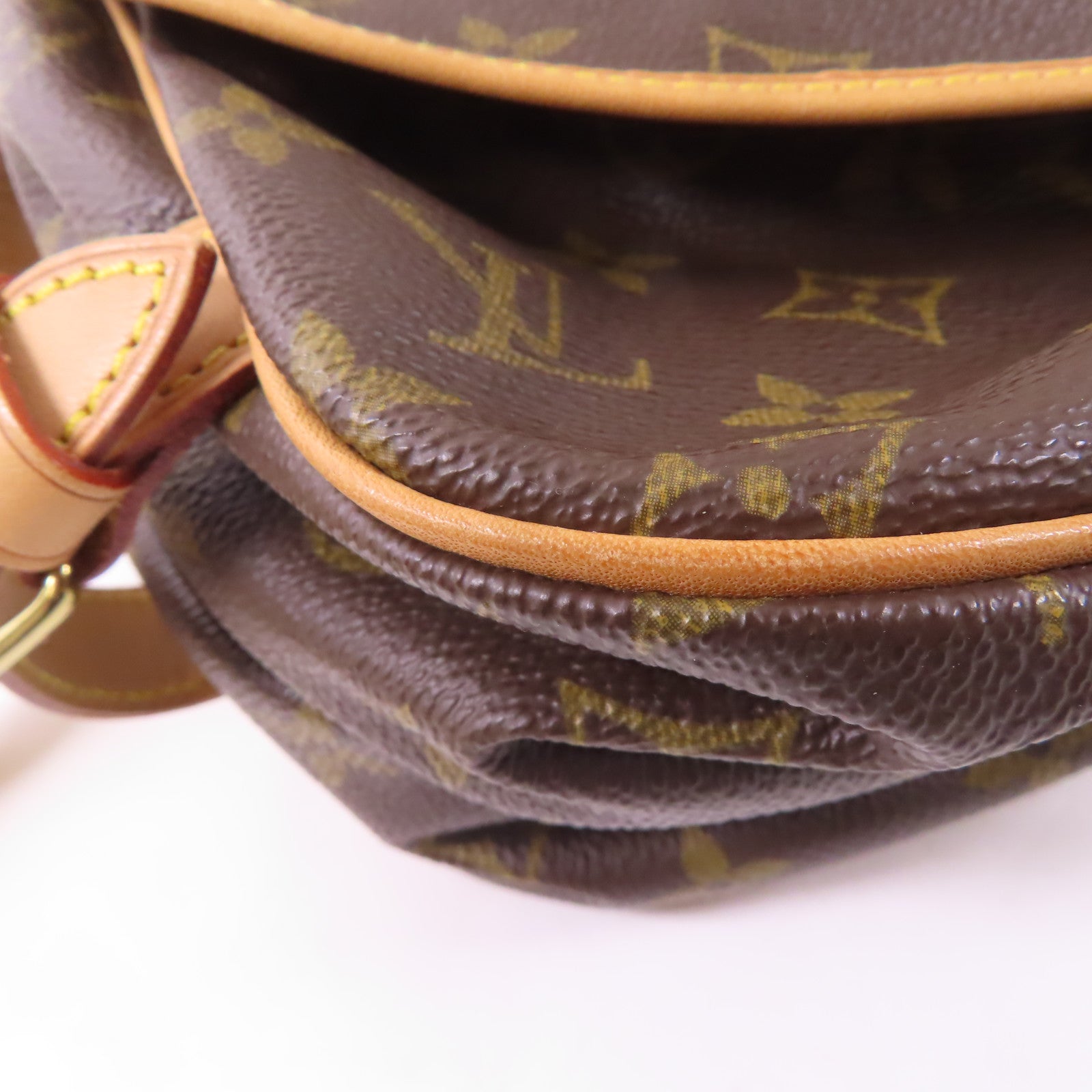 LOUIS VUITTON Monogram Saumur Messenger Bag金扣肩背袋啡色