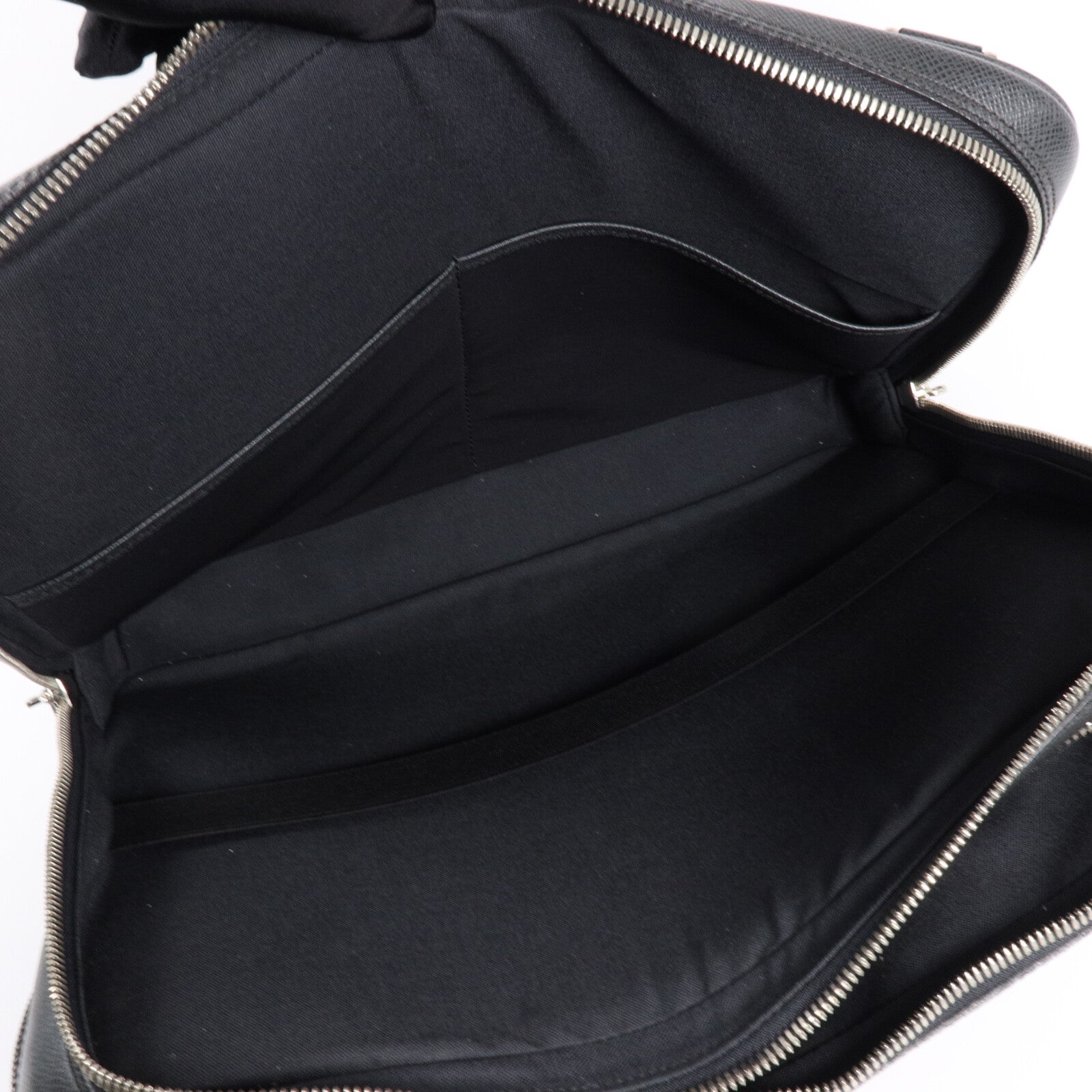 LOUIS VUITTON Taiga Alexander手挽袋