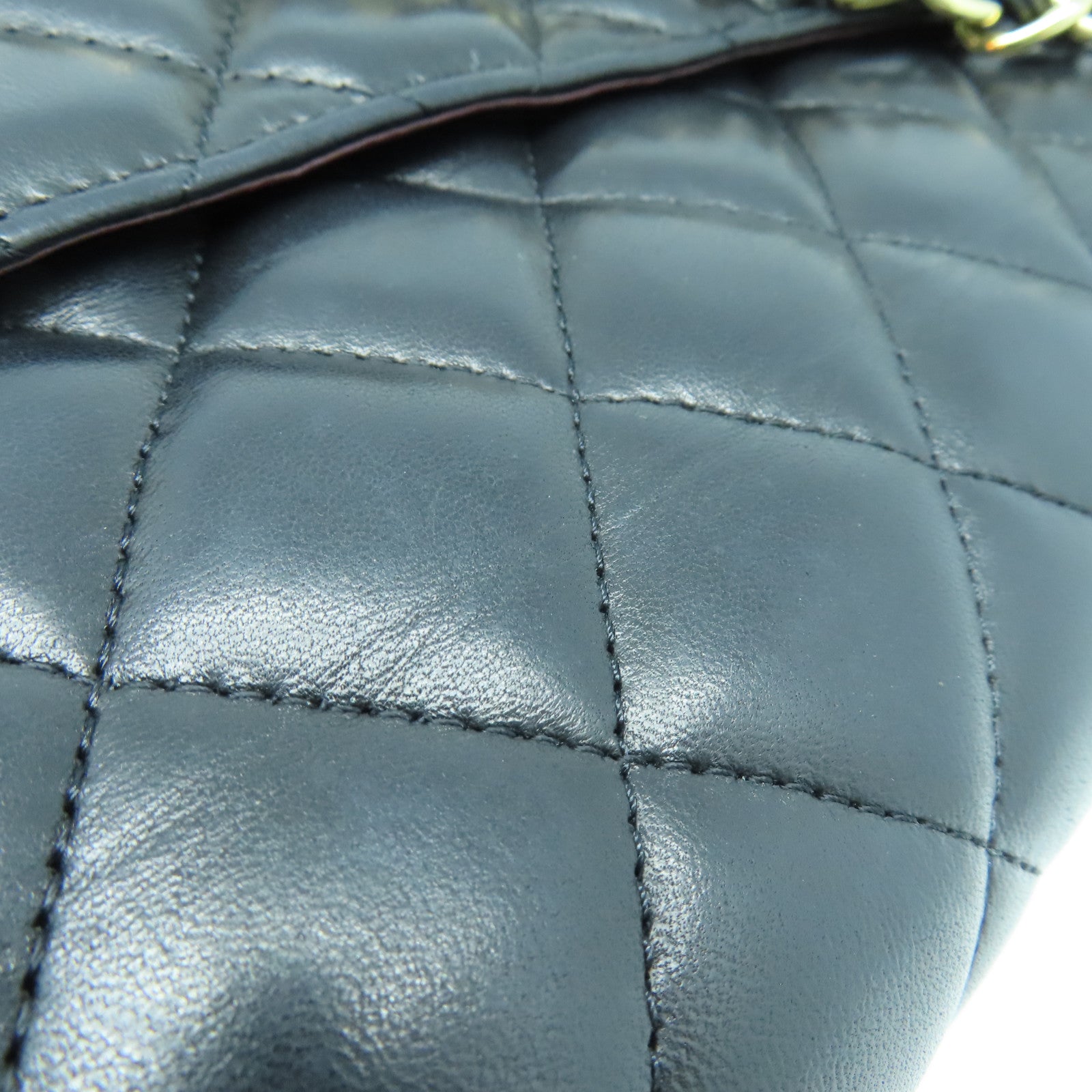 CHANEL rhombic sheepskin leather Chain Shoulder Bag gold buckle chain shoulder bag black