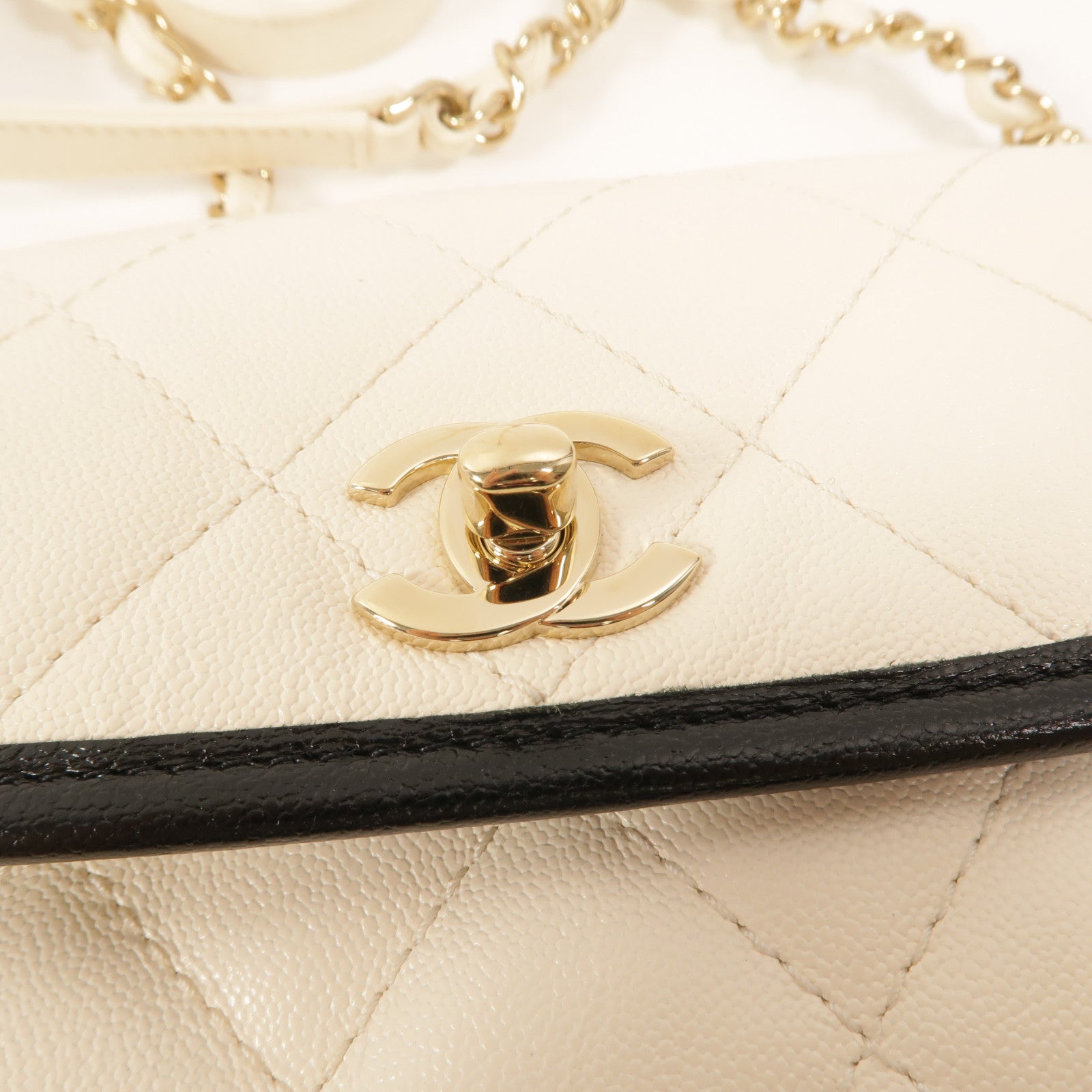 CHANEL 牛皮皮革Mini Round Flap Messenger Bag肩背袋