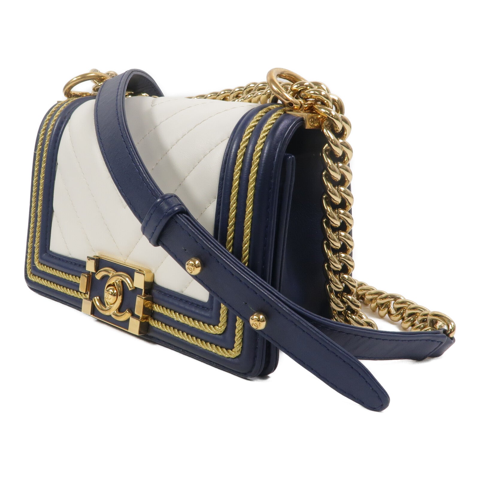 CHANEL 牛皮皮革Boy 20鏈帶肩背袋