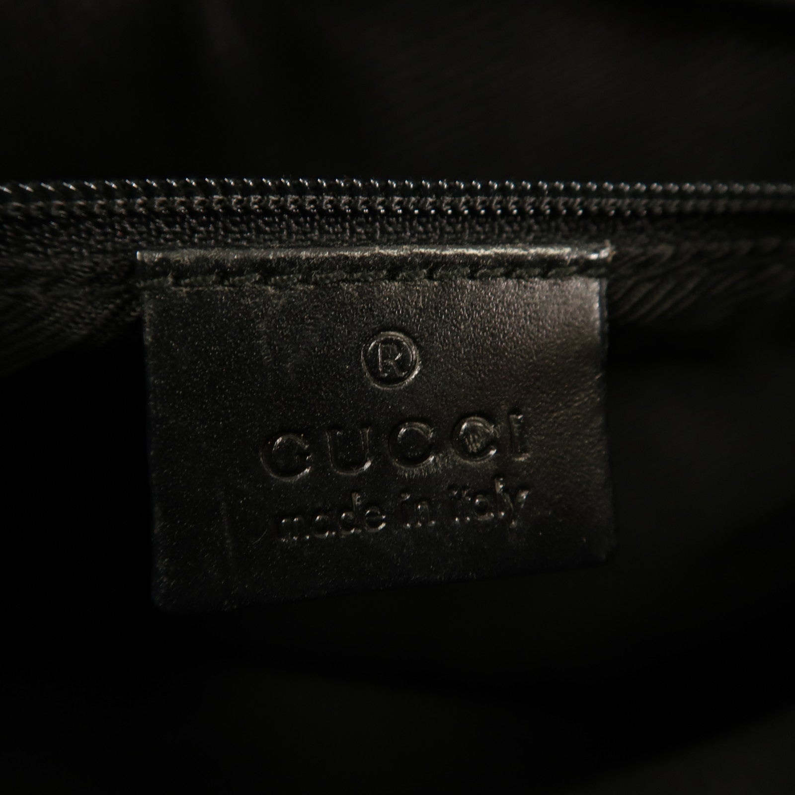 GUCCI 帆布Shoulder Bag金扣肩背袋