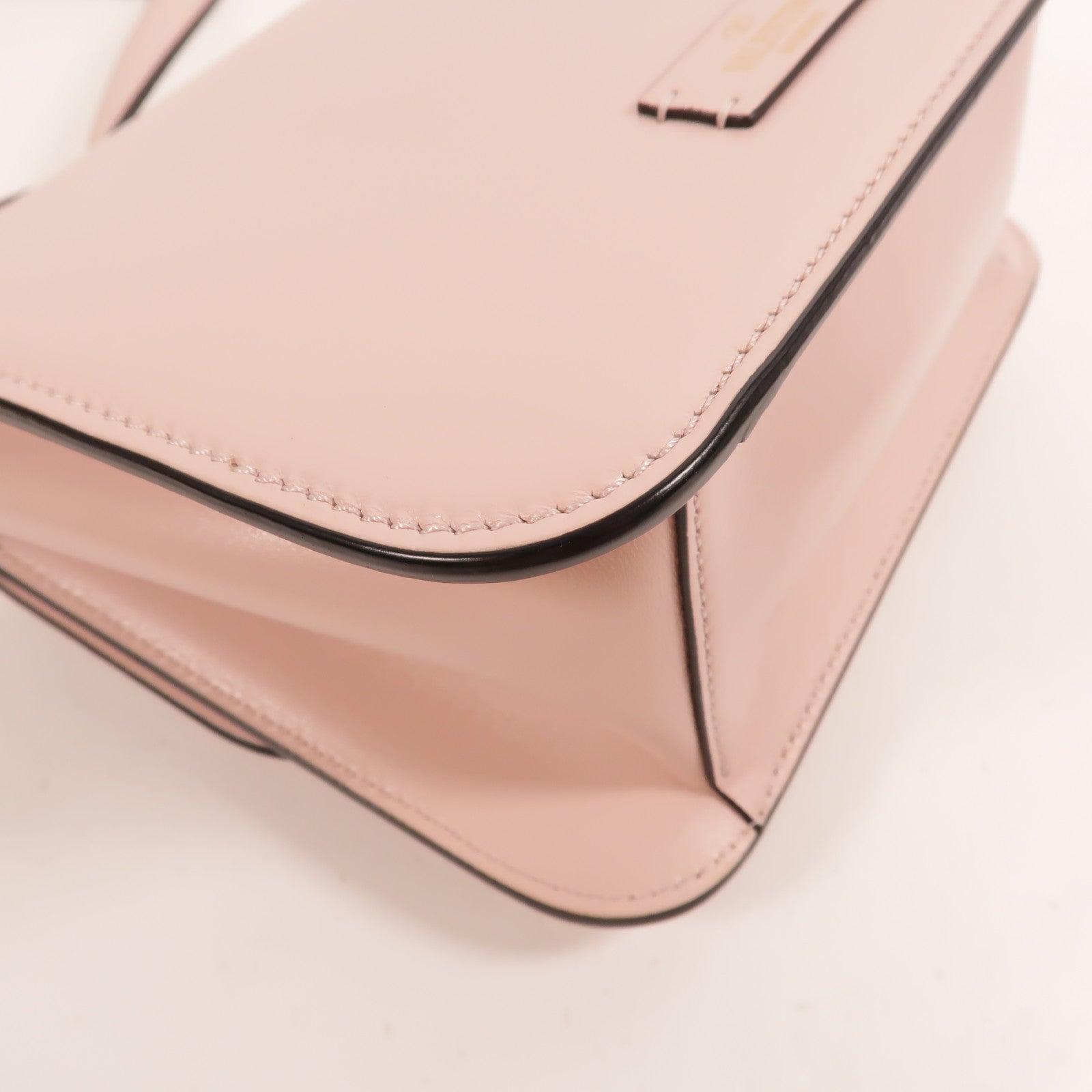 Valentino 牛皮皮革Vsling肩背袋