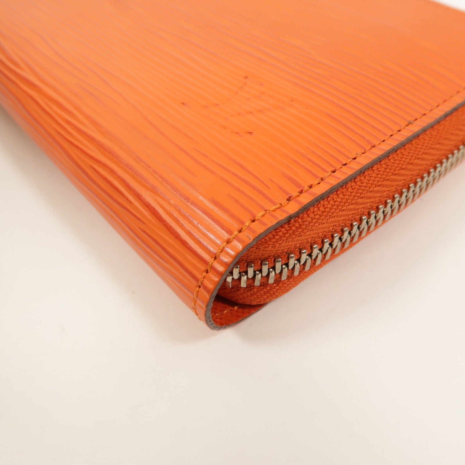 LOUIS VUITTON Epi Zippy Long Wallet長錢包
