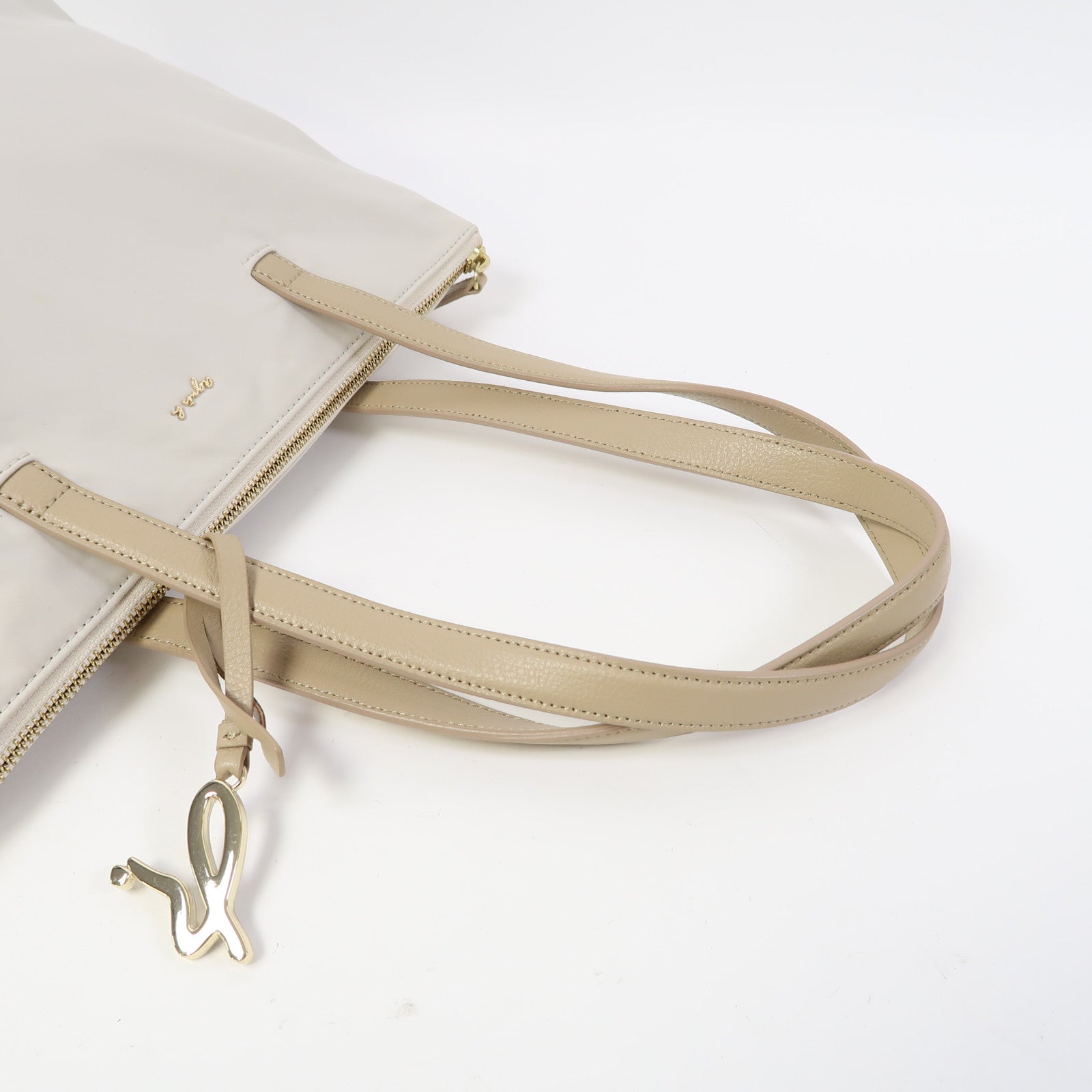 agnes b. 尼龍Tote Bag金扣肩背袋白色