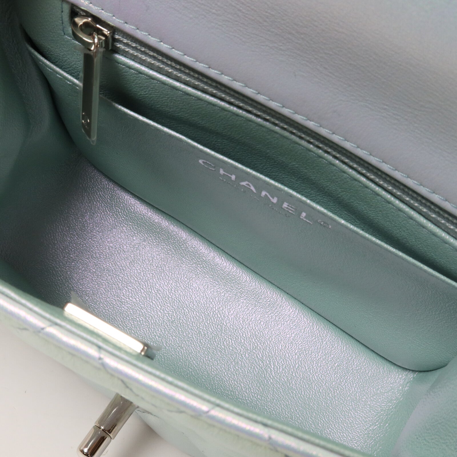CHANEL 牛皮皮革Mini Classic 17鏈帶肩背袋
