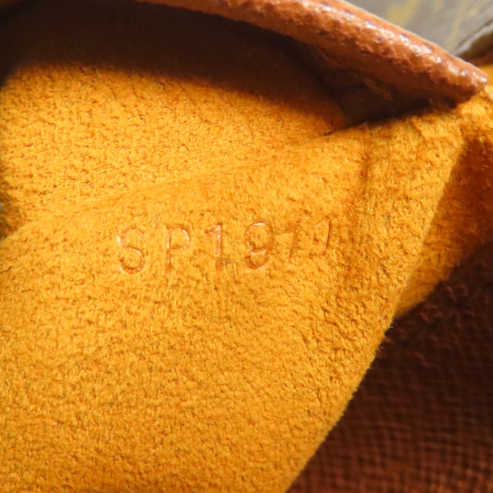 LOUIS VUITTON LV GHW Musette Tango Long Shoulder Bag M51388 Monogram Brown