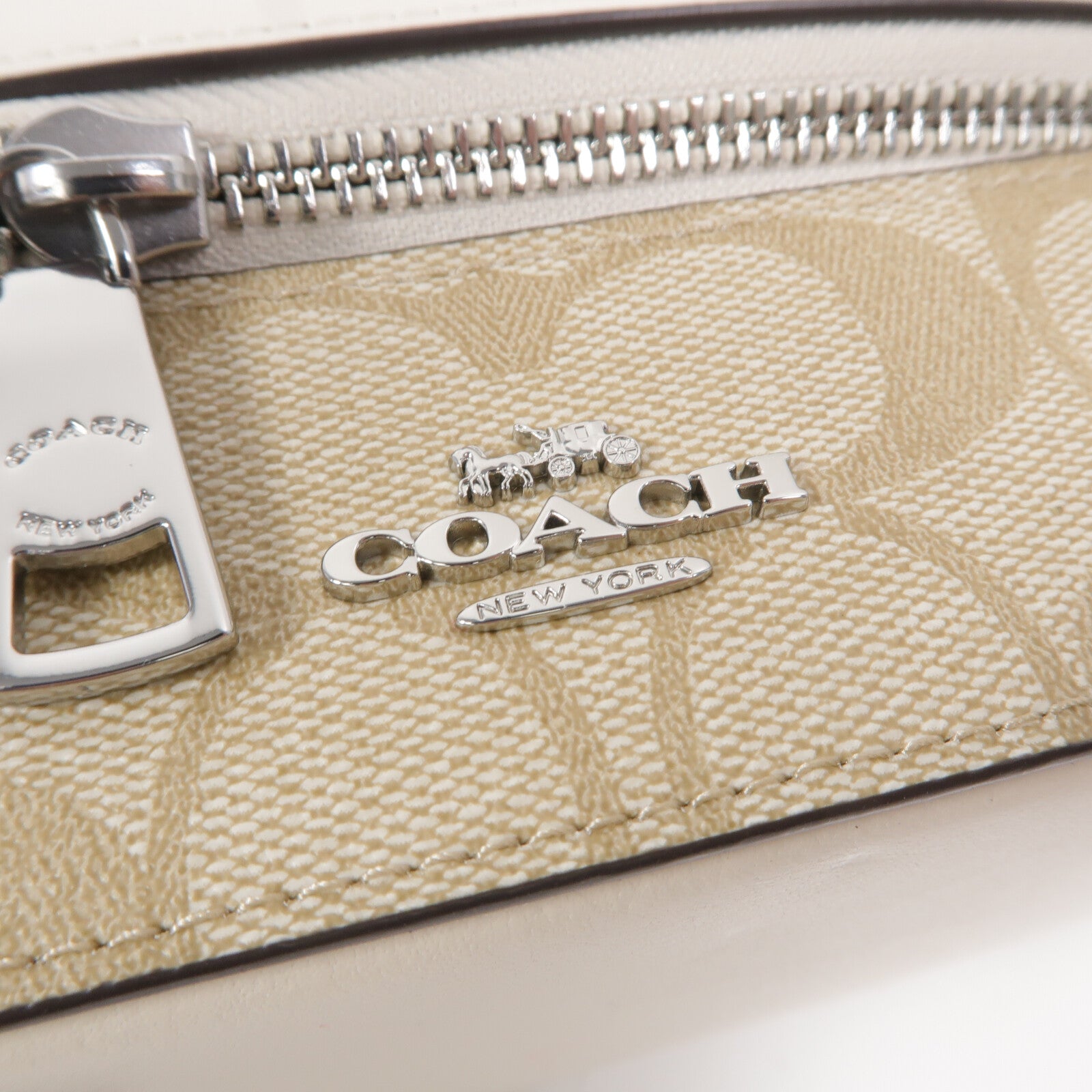 COACH 塗層帆布Train Case手挽肩背兩用袋