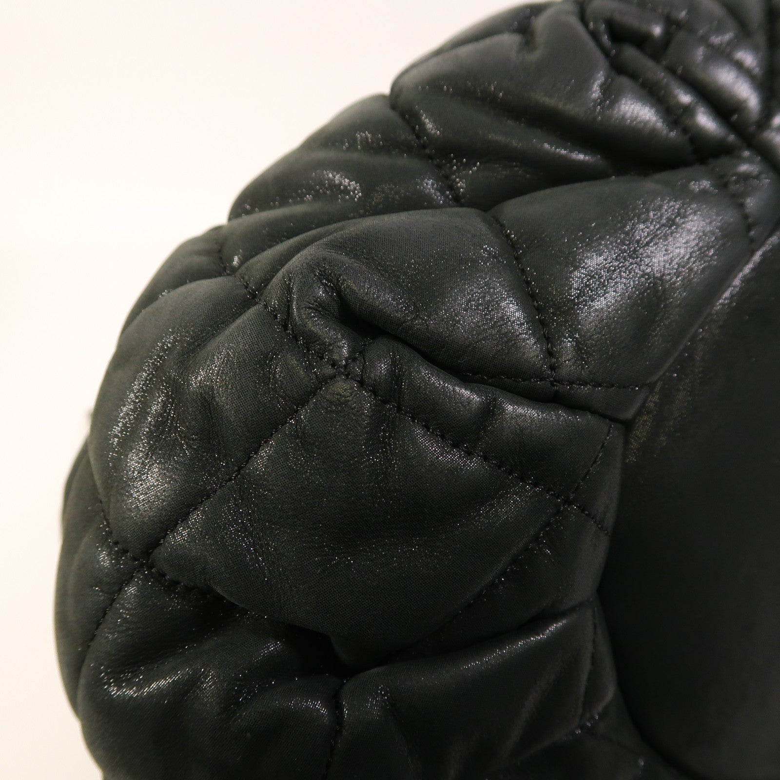 CHANEL 牛皮皮革Chain Shoulder銀扣手挽肩背兩用袋