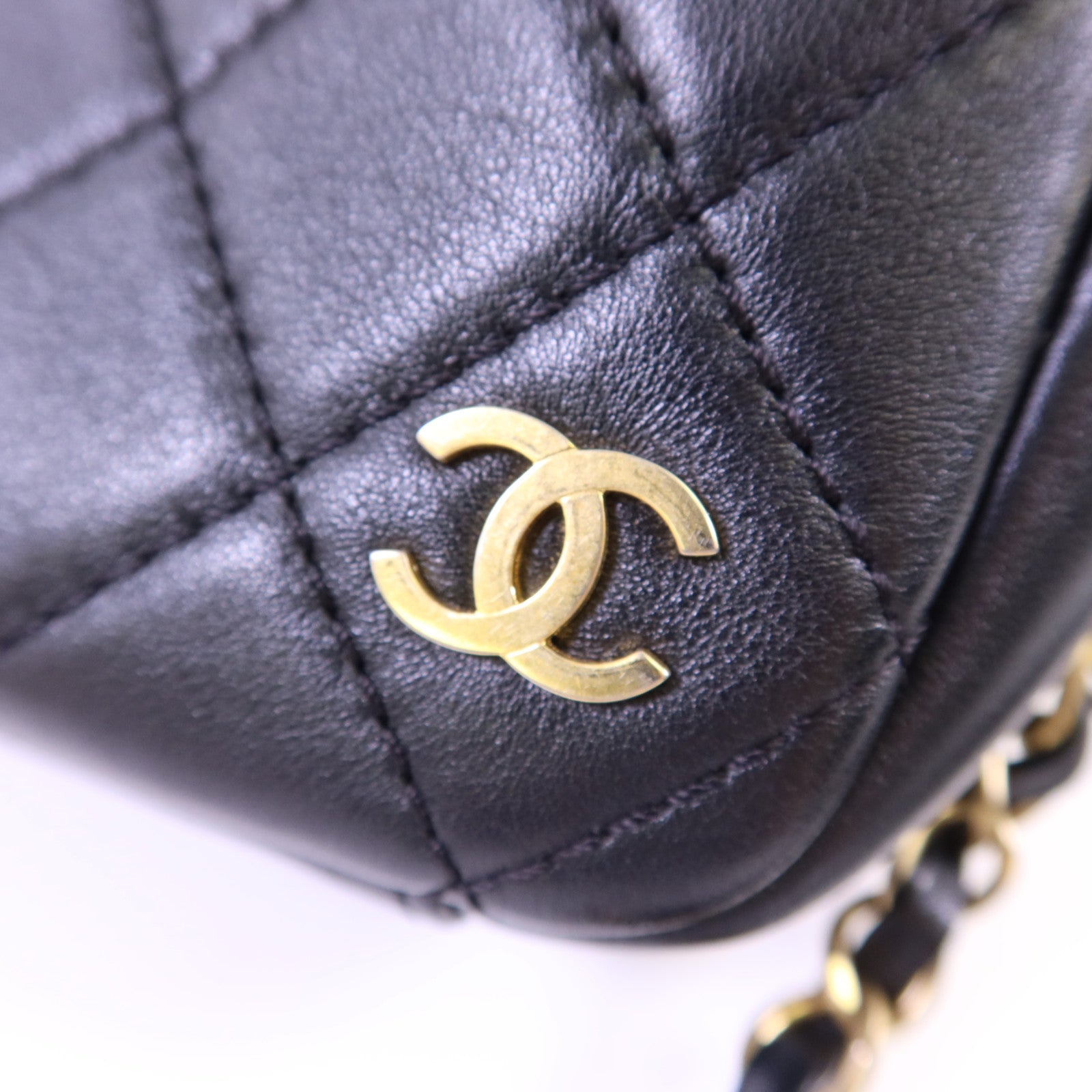 CHANEL 牛皮皮革Shoulder Bag金扣肩背袋