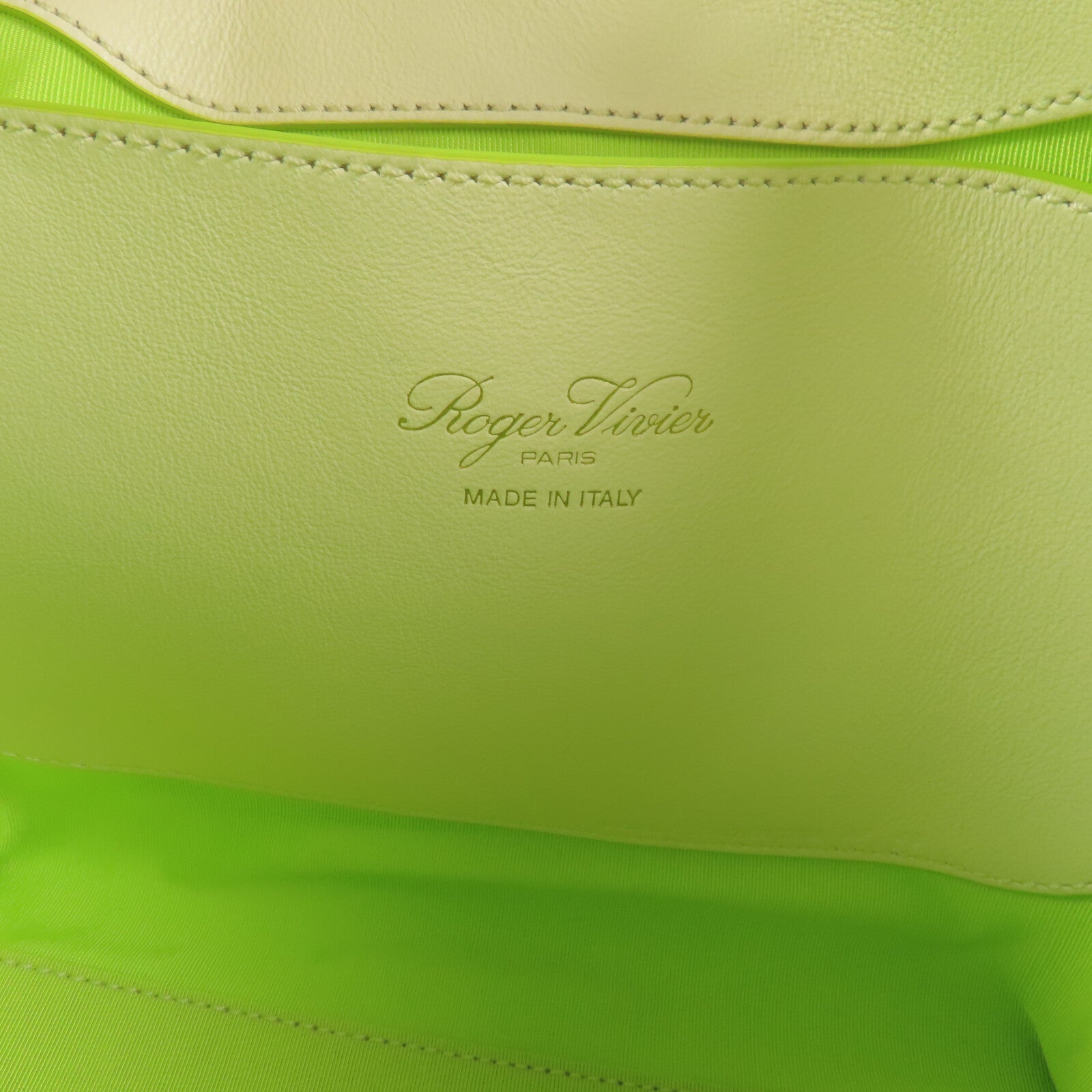 Roger Vivier 帆布2Way Shoulder Bag銀扣手挽肩背兩用袋