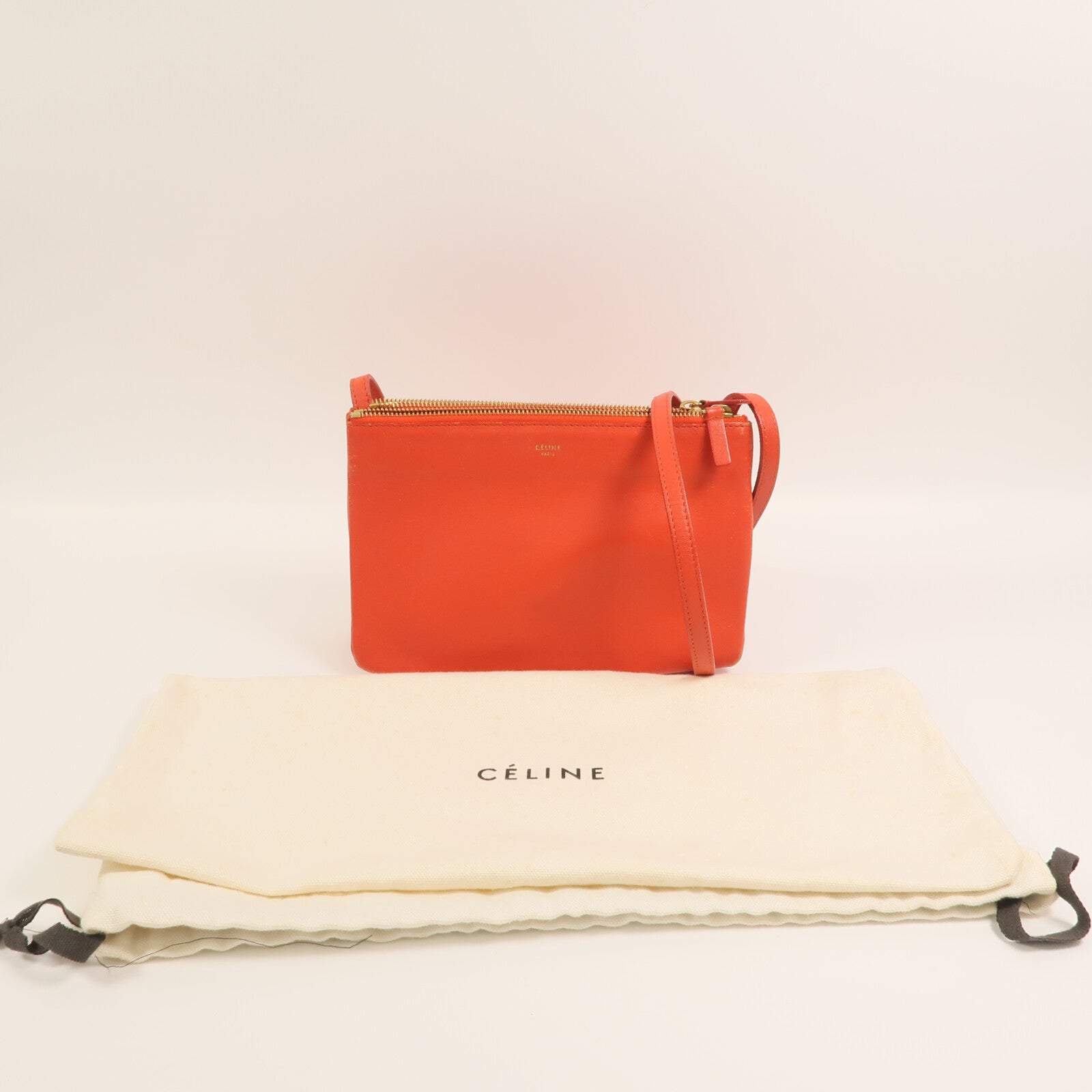 CELINE 【激減優惠】羊皮皮革Trio金扣肩背袋