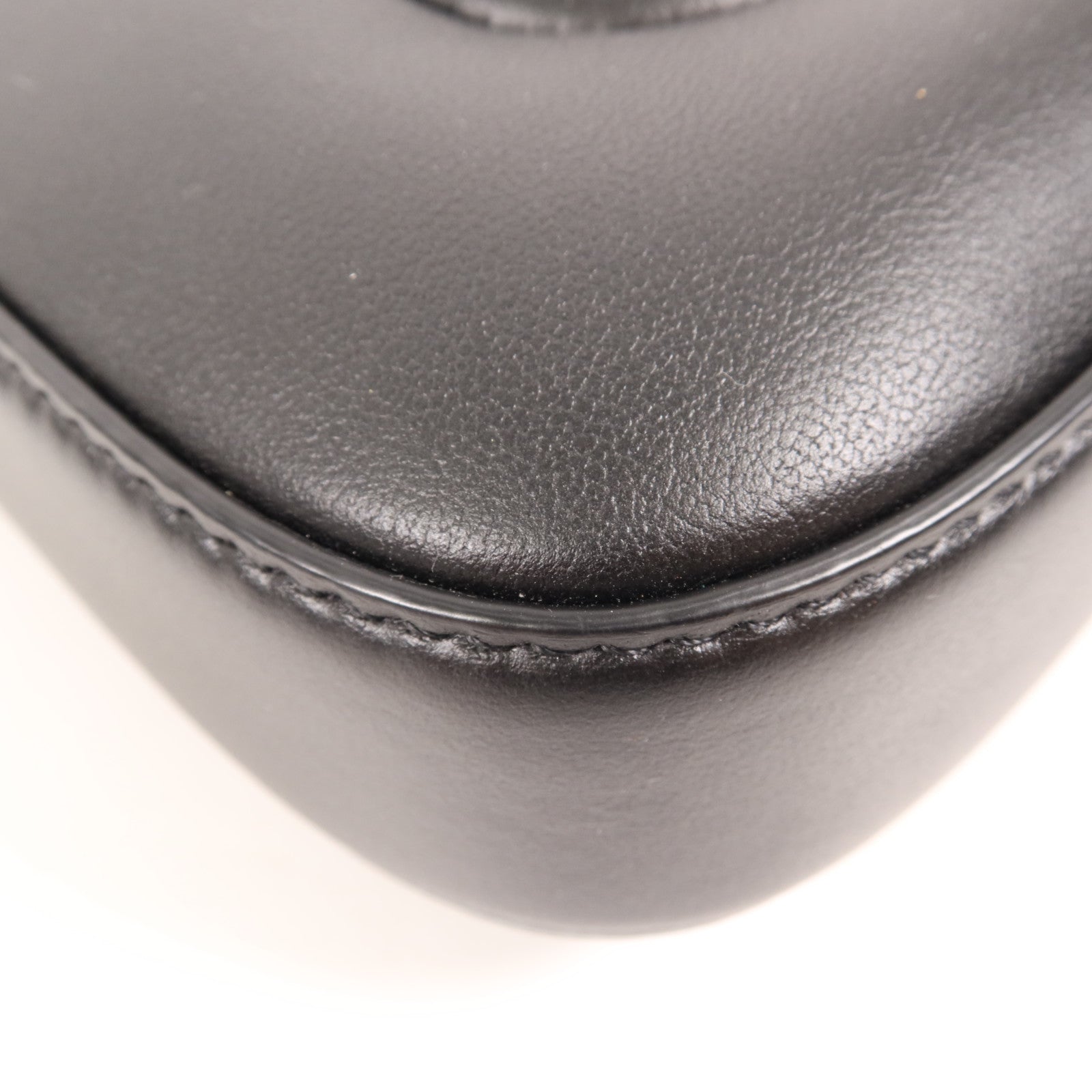 BVLGARI 牛皮皮革Serpenti Baia金扣鏈帶肩背袋